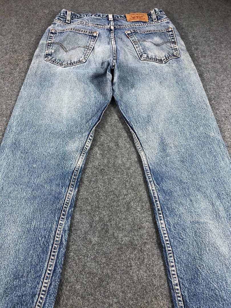 Levi's Vintage 90s Light Wash Levis 505 Jeans-JM682 Size US 32 / EU 48 - 4 Thumbnail