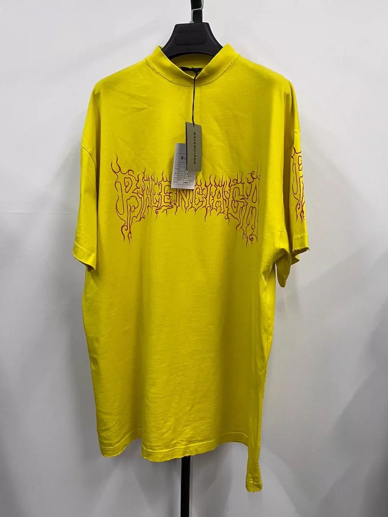 Balenciaga Balenciaga Monogrammed crewneck short sleeves 2505-Nextarro Size US M / EU 48-50 / 2 - 1 Thumbnail