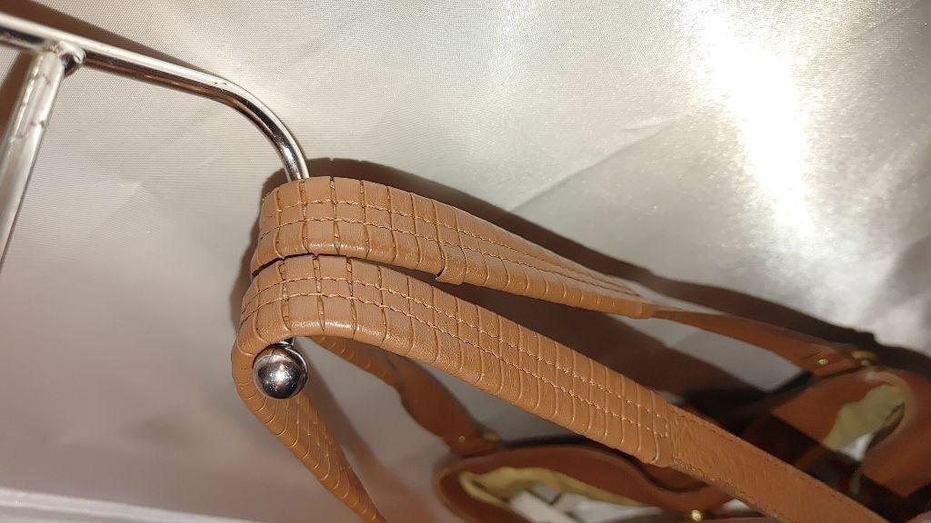 Louis Feraud LODIS Texas Leather Madison Tote Size ONE SIZE - 4 Thumbnail