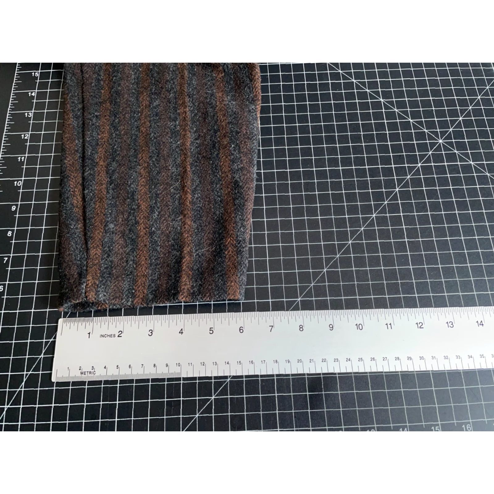 Vintage VINTAGE Wool Stripe Pants Women's XS High Rise 70s Gray Charcoal Herringbone Burnt Orange Slacks Size 26" / US 2 / IT 38 - 7 Thumbnail