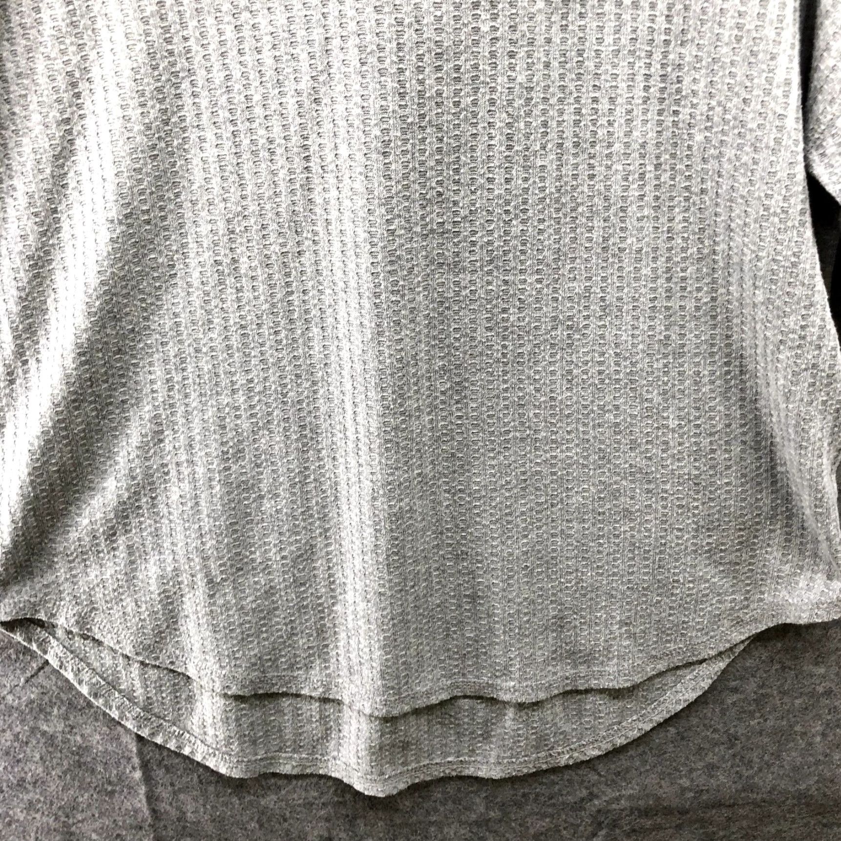 Vintage Chaser Thermal Hoodie T Shirt Womens M Gray Long Sleeve Crew Neck Pullover Casual Knit Polyester Blend Oversized Size M / US 6-8 / IT 42-44 - 4 Thumbnail
