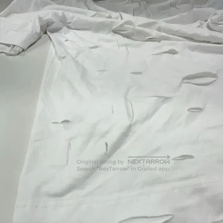 Givenchy Givenchy SS23 Logo Print Distressed Short Sleeve T-Shirt. Size US L / EU 52-54 / 3 - 8 Thumbnail