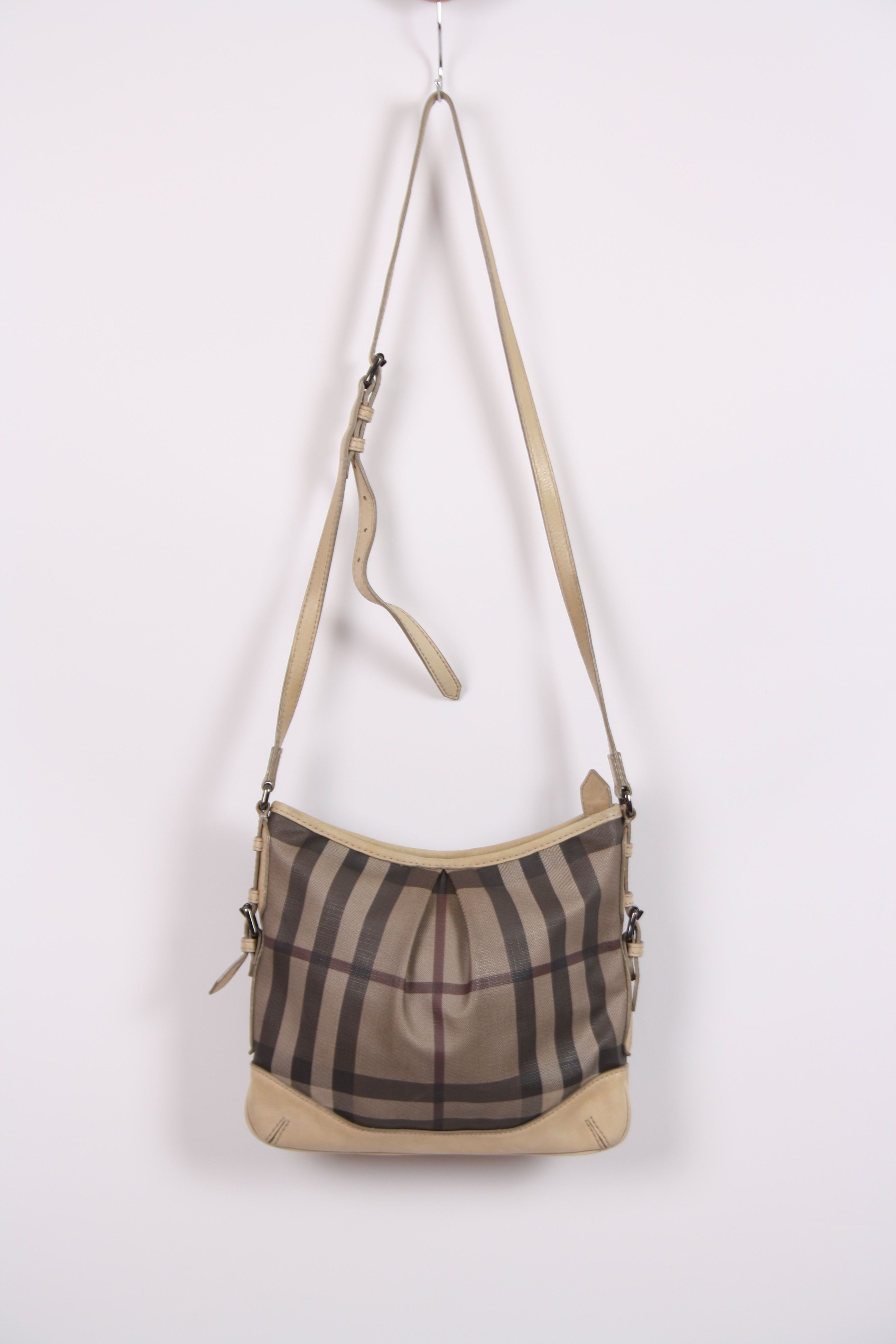 Burberry Burberry Hartham Leather Messenger Shoulder Bag Size ONE SIZE - 2 Thumbnail