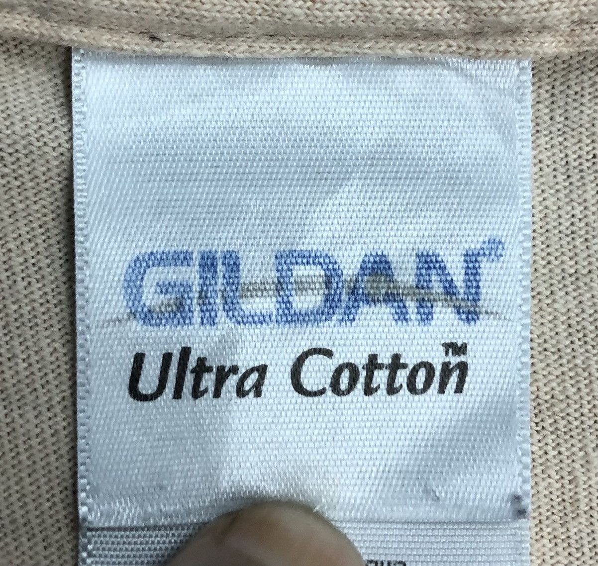 Vintage Vintage Gildan Prior's Pack T-Shirt Size US M / EU 48-50 / 2 - 8 Thumbnail