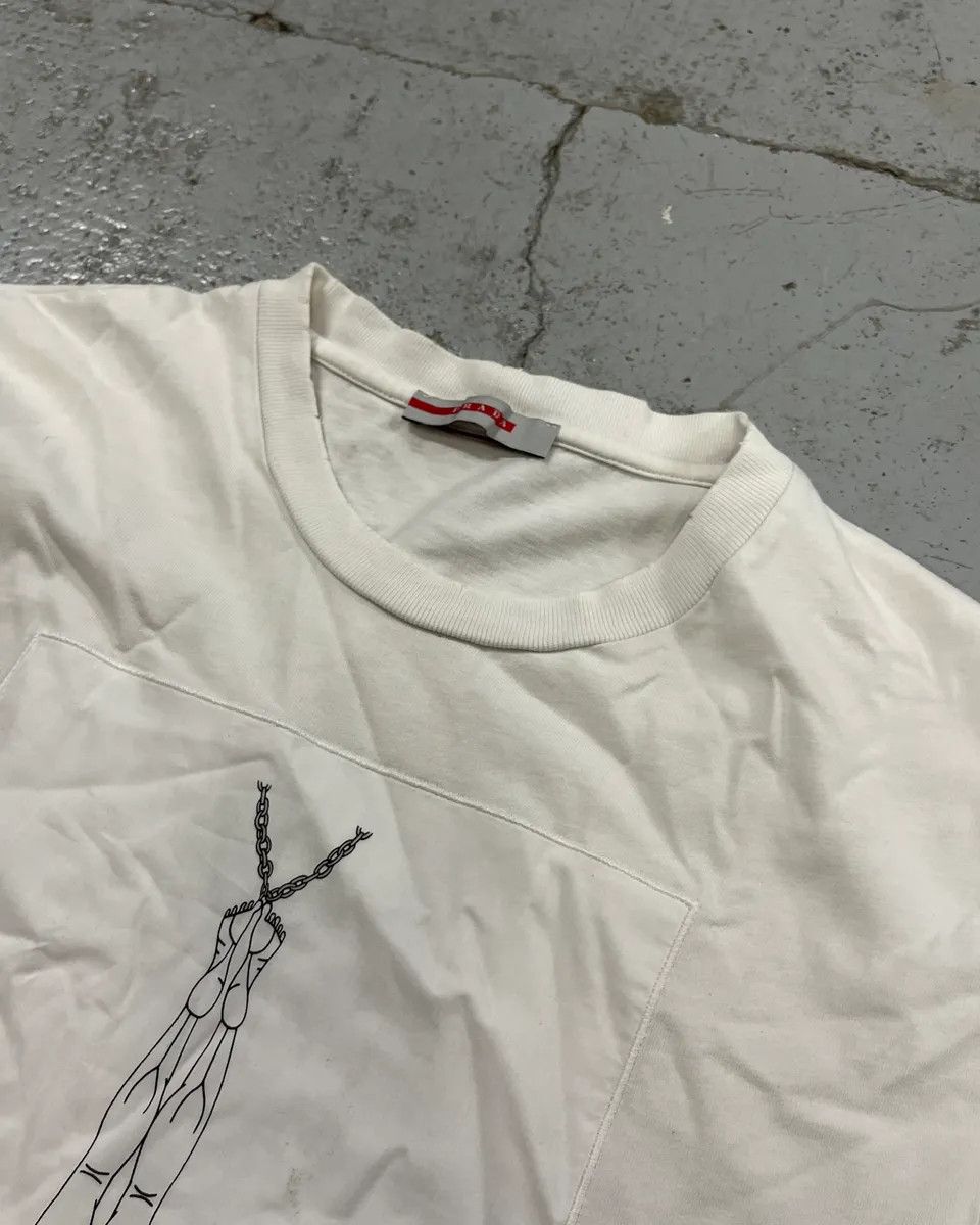 Prada 2000s Prada White Swimmer T-Shirt Size US M / EU 48-50 / 2 - 5 Thumbnail