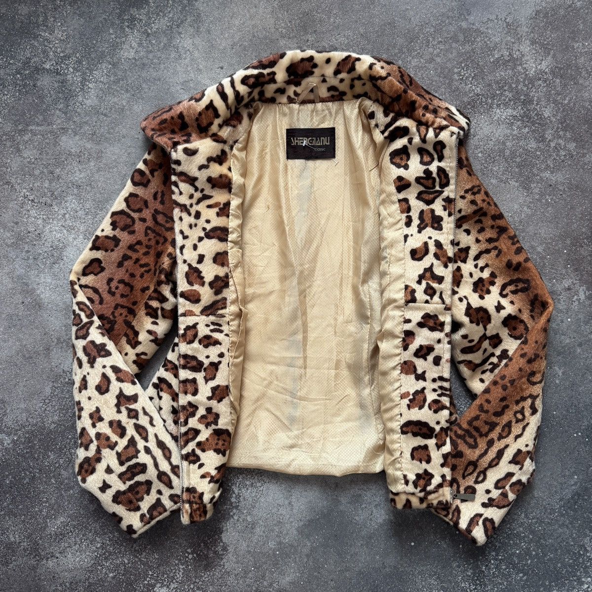 Hysteric Glamour 2000’s Aesthetic Vintage Y2K Leopard Faux Fur Jacket Size M / US 6-8 / IT 42-44 - 9 Thumbnail