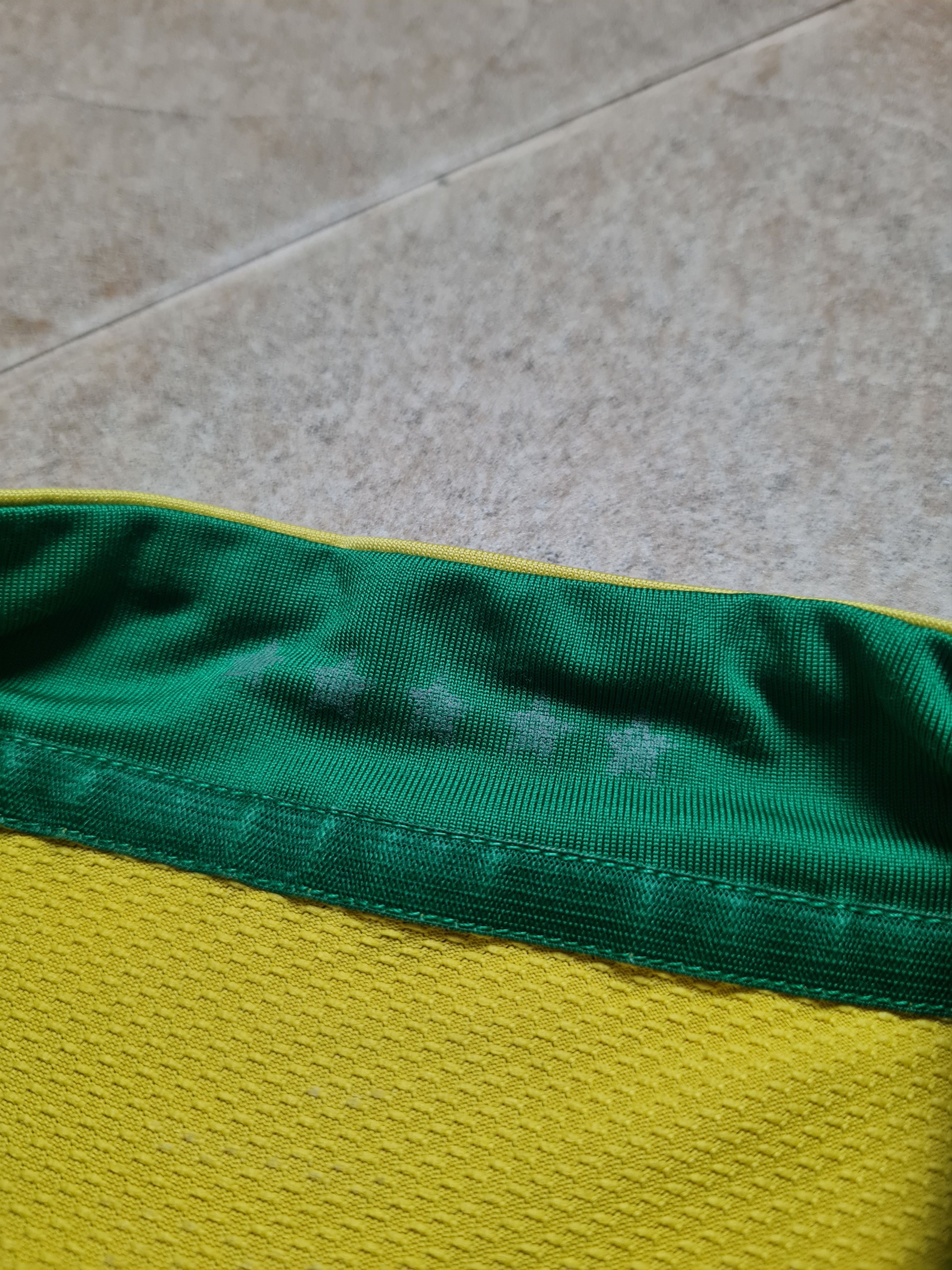 Nike Rare Soccer shirt Nike Brazil 2006-2008 Football Jersey Size US S / EU 44-46 / 1 - 17 Thumbnail