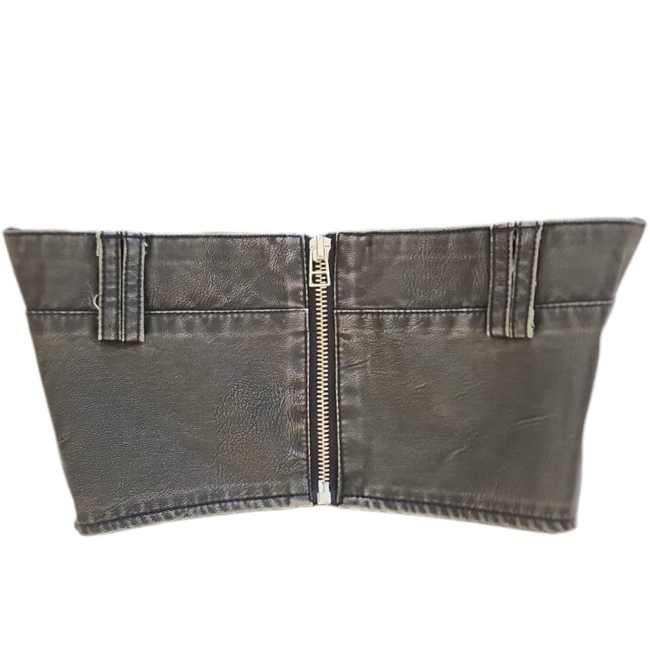 Forever 21 Forever 21 faux leather bodice crop top Size S / US 4 / IT 40 - 4 Thumbnail