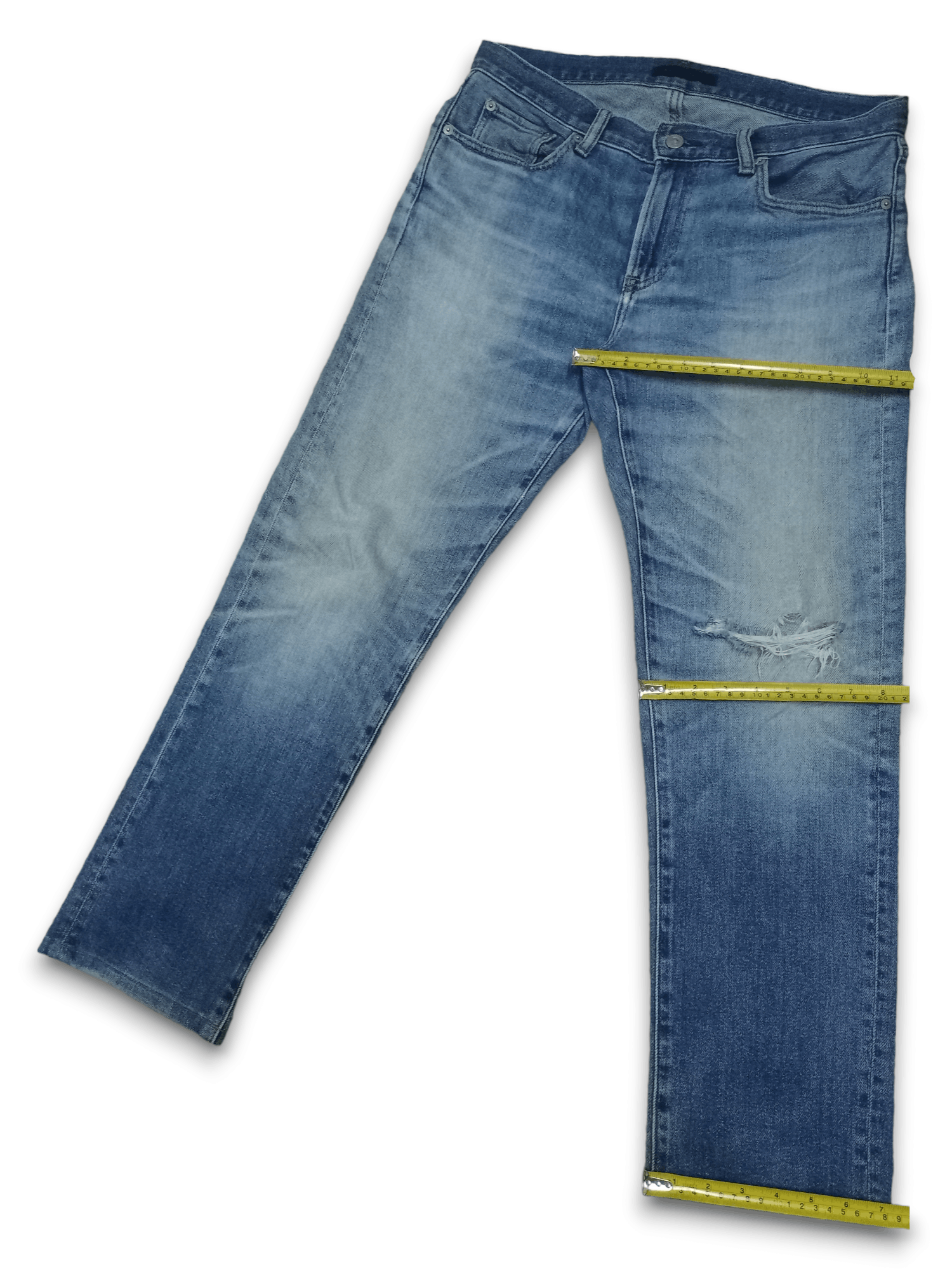 Japanese Brand × Uniqlo Vintage Uniqlo Blue Wash Classic Style Distressed Jeans Size US 33 - 11 Thumbnail