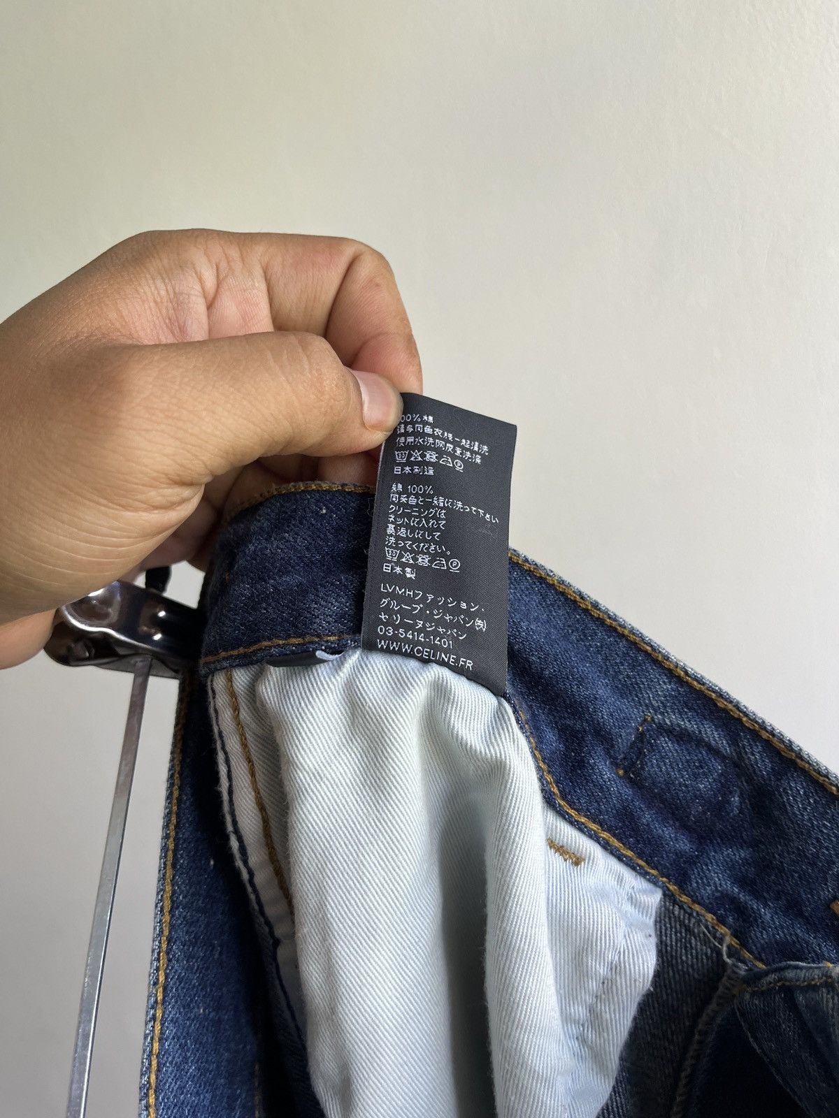 Celine Jane Flare Jeans in Denim Union Wash Size 26" / US 2 / IT 38 - 13 Thumbnail