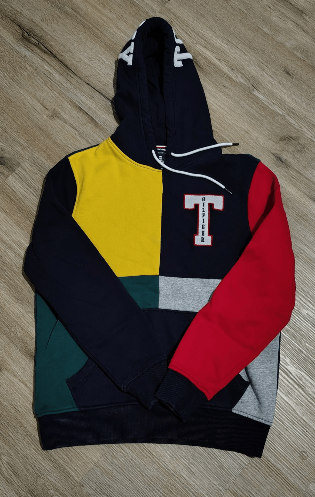 Tommy Hilfiger Tommy Hilfiger Size US M / EU 48-50 / 2 - 1 Thumbnail