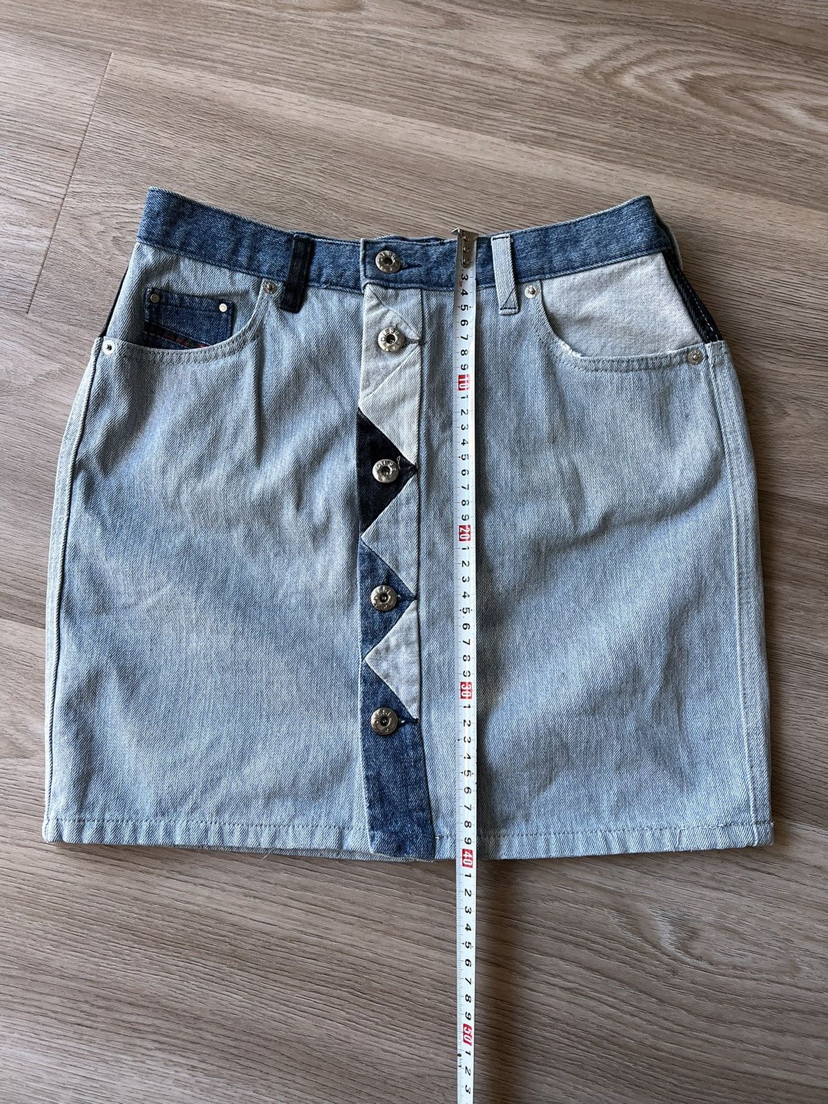 Diesel Vintage Diesel Avant Garde Denim Button Skirt Size 27" / US 4 / IT 40 - 14 Thumbnail