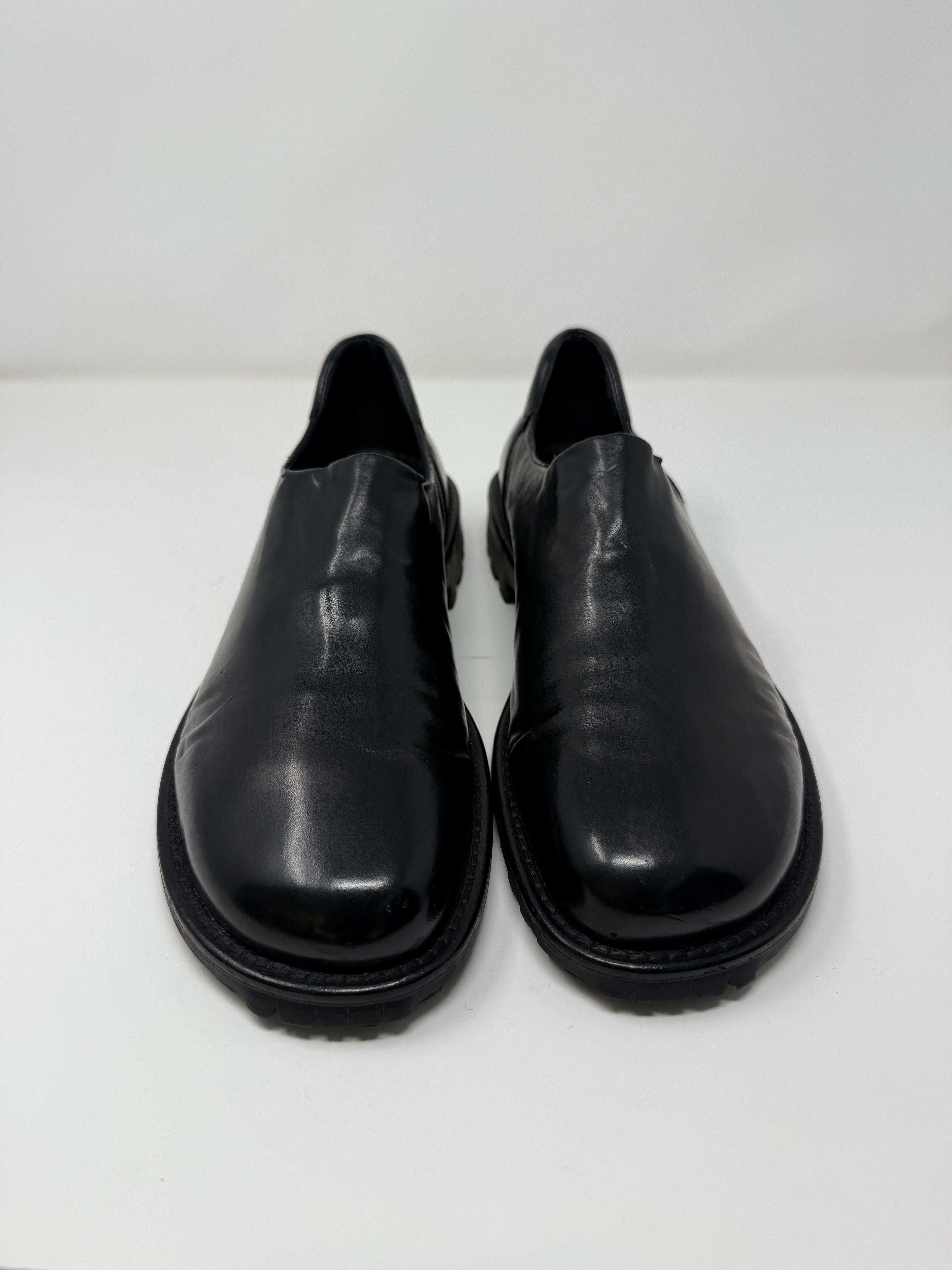 Donald Pliner Donald J Pliner Black Leather Loafer - Lug Sole Size US 10.5 / EU 43-44 - 2 Thumbnail