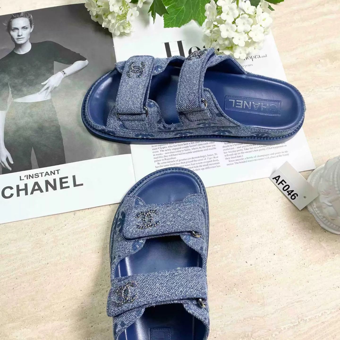 Chanel CHANEL 25P Blue Denim Flat Slide Sandals 36C Size US 5.5 / IT 35.5 - 3 Thumbnail