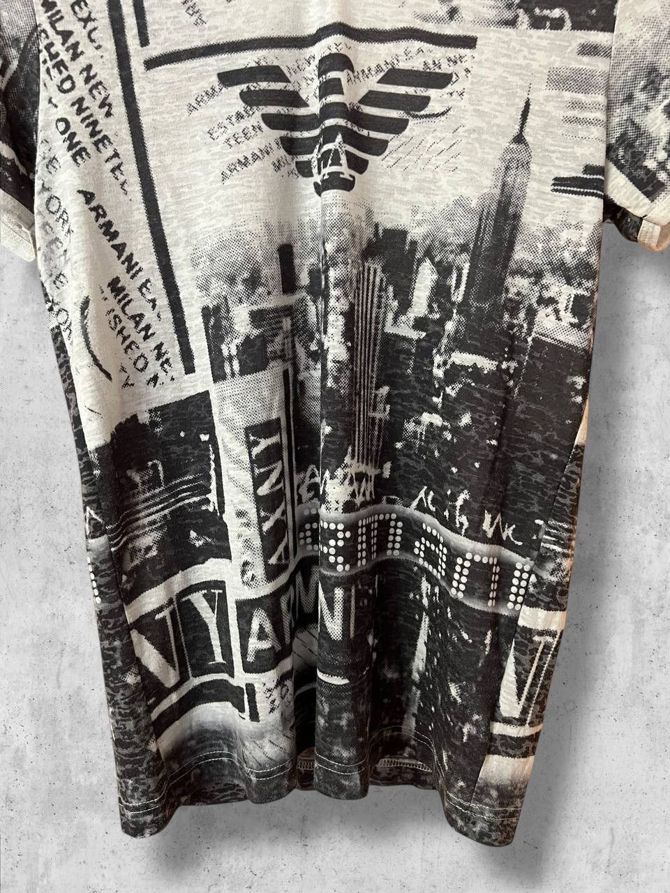 Armani Armani Jeans FULL PRINT Avantgarde vintage t shirt tee Size US M / EU 48-50 / 2 - 3 Thumbnail