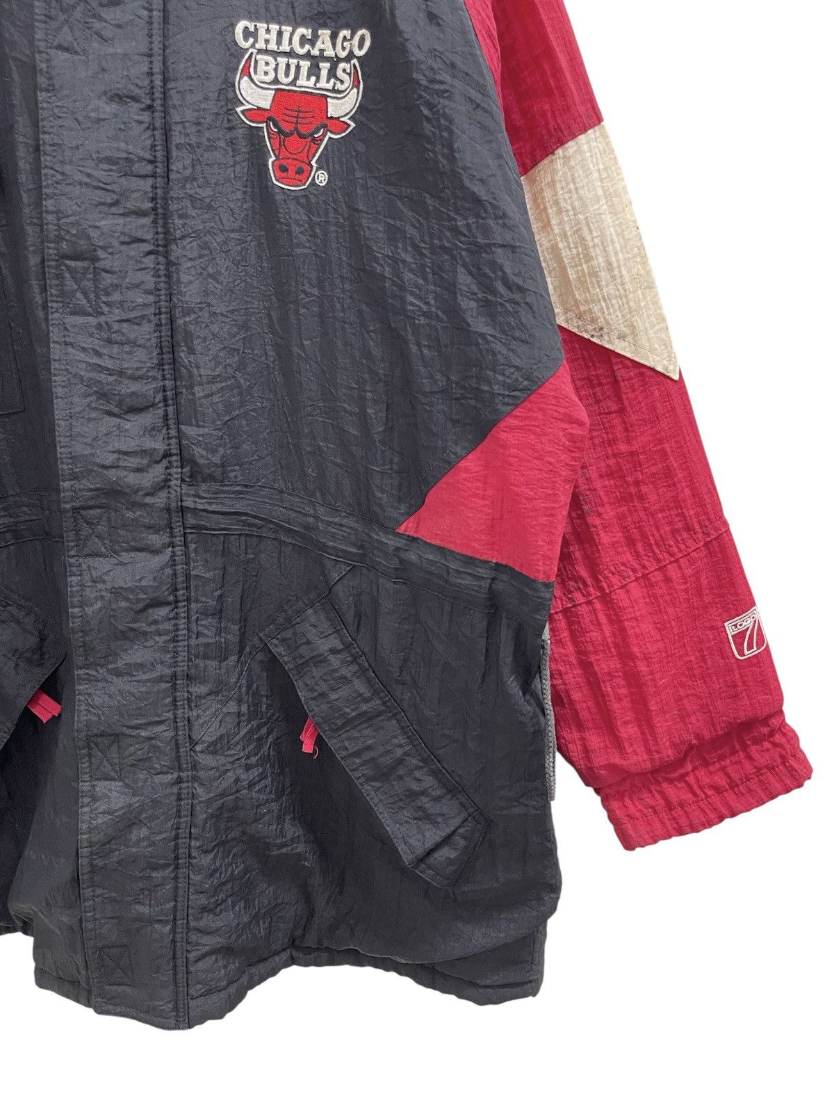 Logo 7 NBA Chicago Bulls Nylon Jacket Size US L / EU 52-54 / 3 - 12 Thumbnail