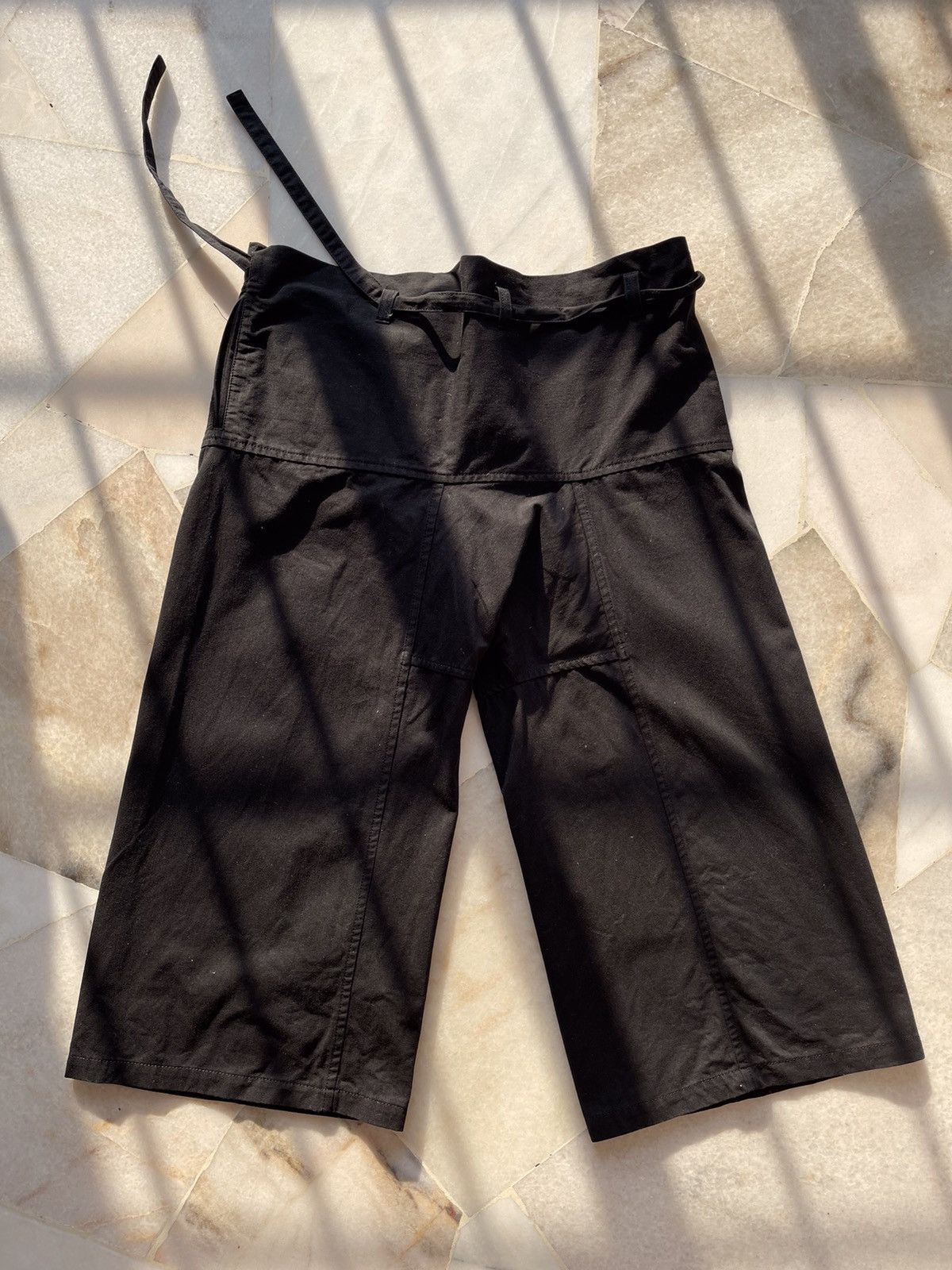 Comme des Garcons Homme AD2004 Junya Watanabe Asymmetric Jorts Style Pants Size US 34 / EU 50 - 14 Thumbnail