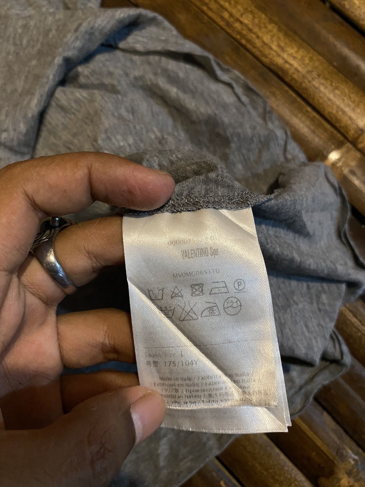 Valentino VALENTINO TSHIRT Size L / US 10 / IT 46 - 5 Thumbnail