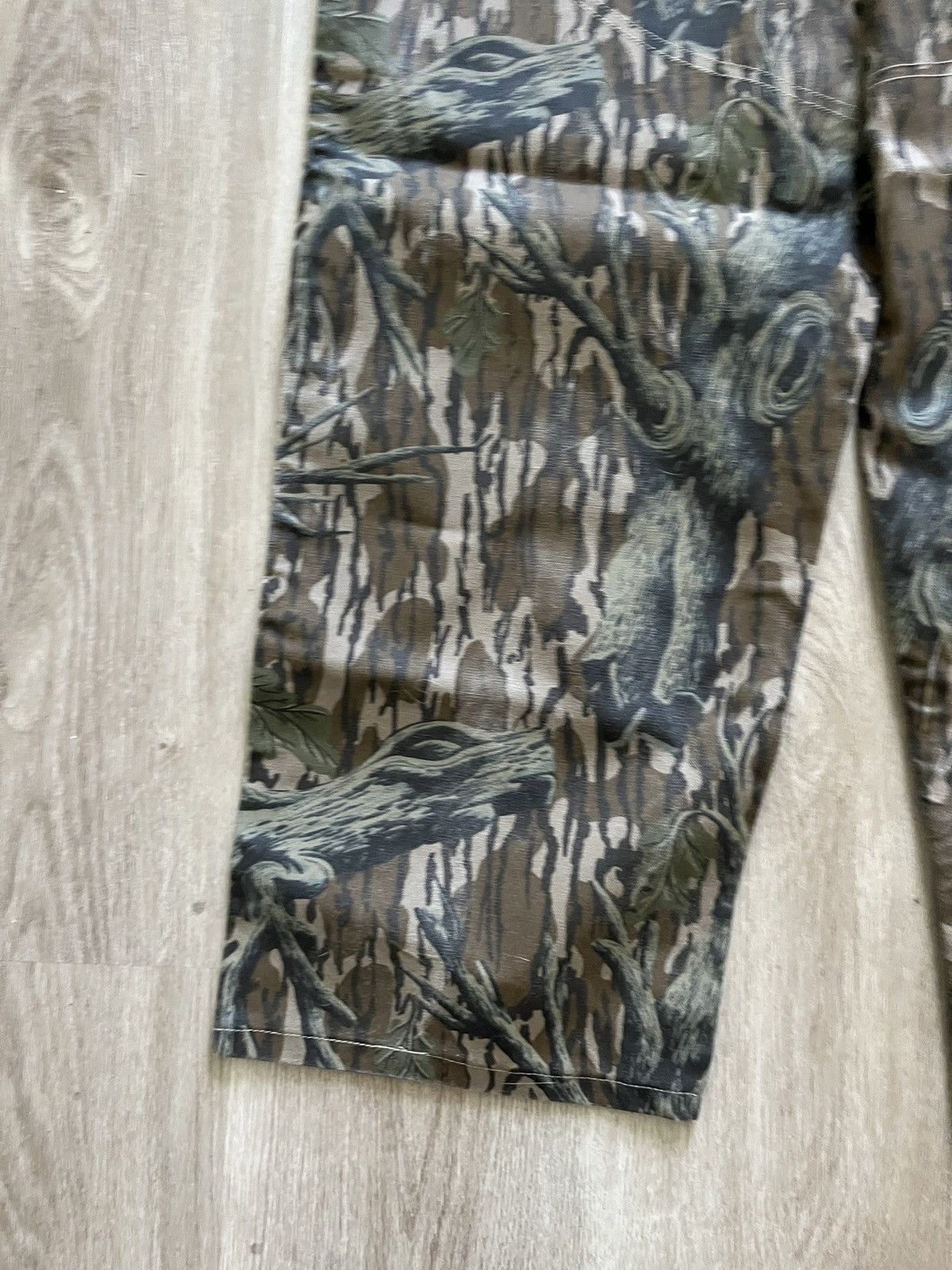 Carhartt Vintage 1993 Carharrt Camo Dungaree Pants Size US 40 / EU 56 - 8 Thumbnail