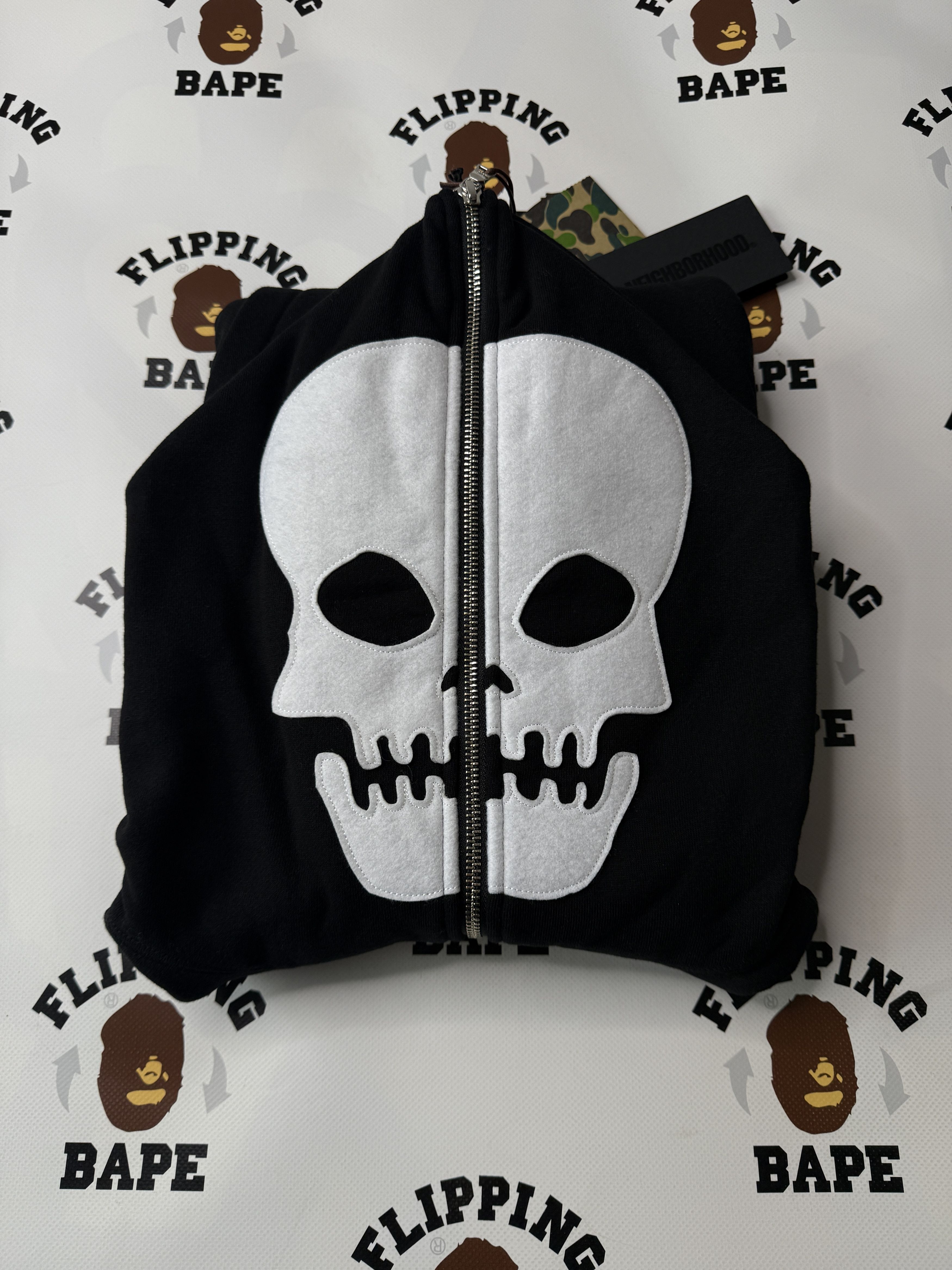 Bape × Neighborhood BAPE X NBHD TWO FACE HALF ZIP PULLOVER HOODIE Size US L / EU 52-54 / 3 - 16 Thumbnail