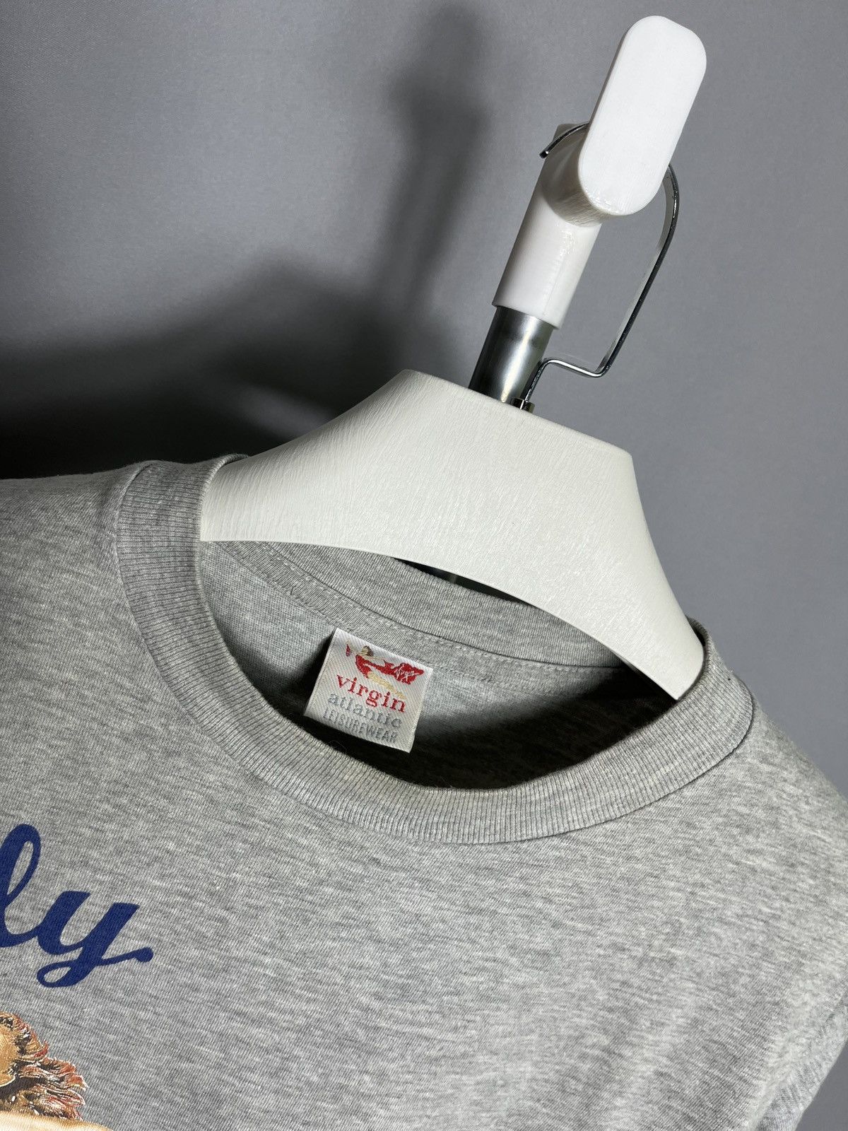 Vintage Fly Virgin Atlantic 90s Sunfaded Tee Mens T-shirt Gray Size US XXL / EU 58 / 5 - 2 Thumbnail
