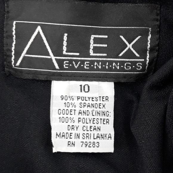 Alex Evenings 80's Alex Evenings Witchy Black Velour Maxi Dress Sz 10 Shee Size L / US 10 / IT 46 - 2 Thumbnail