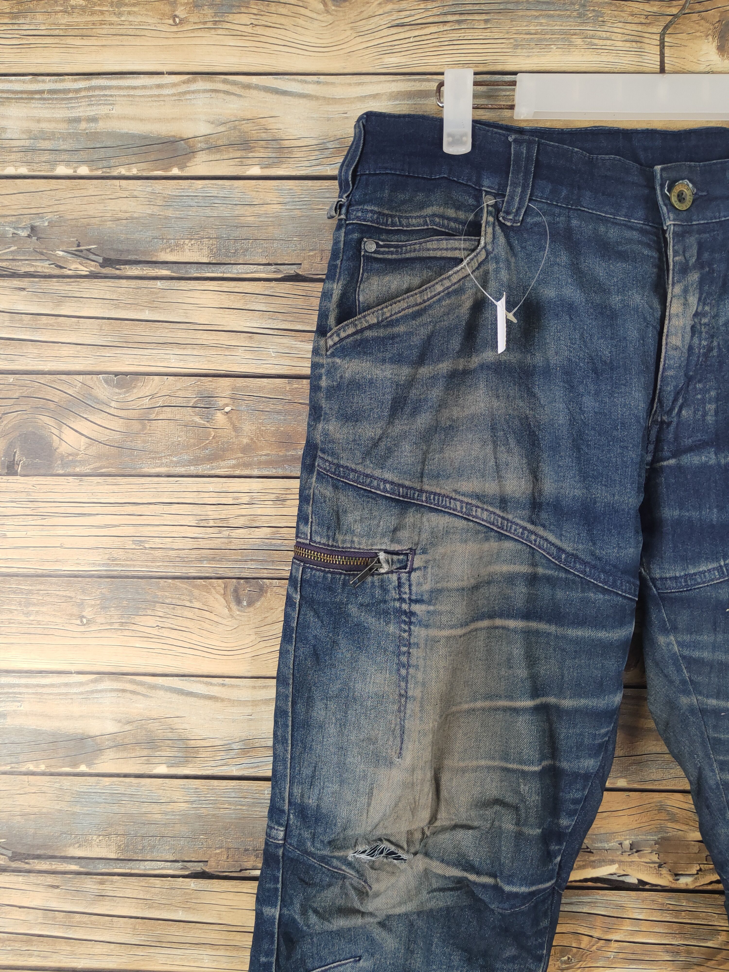 Japanese Brand FieldCore Dark Blue Distressed Ripped denim Jeans #W1995 Size US 34 / EU 50 - 3 Thumbnail