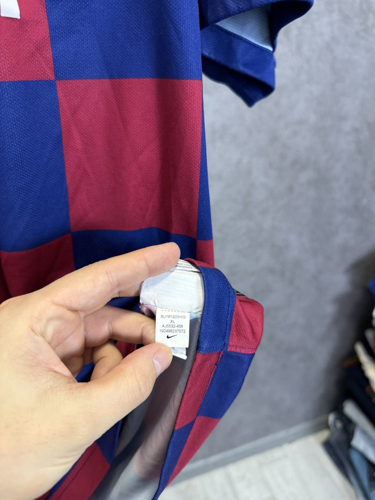 Nike FC Barcelona Rakuten 2018 Nike soccer jersey Size US XL / EU 56 / 4 - 6 Thumbnail