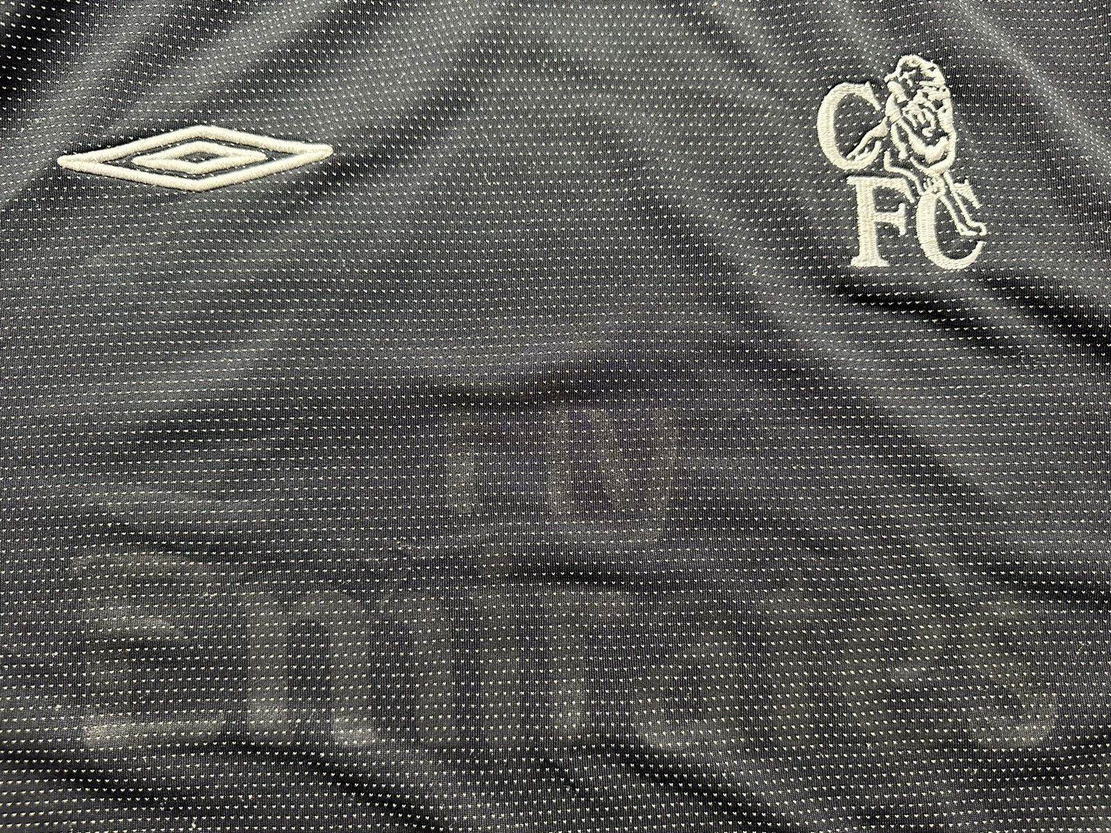 Umbro Vintage Umbro Chelsea black soccer jersey size L black Size US L / EU 52-54 / 3 - 6 Thumbnail