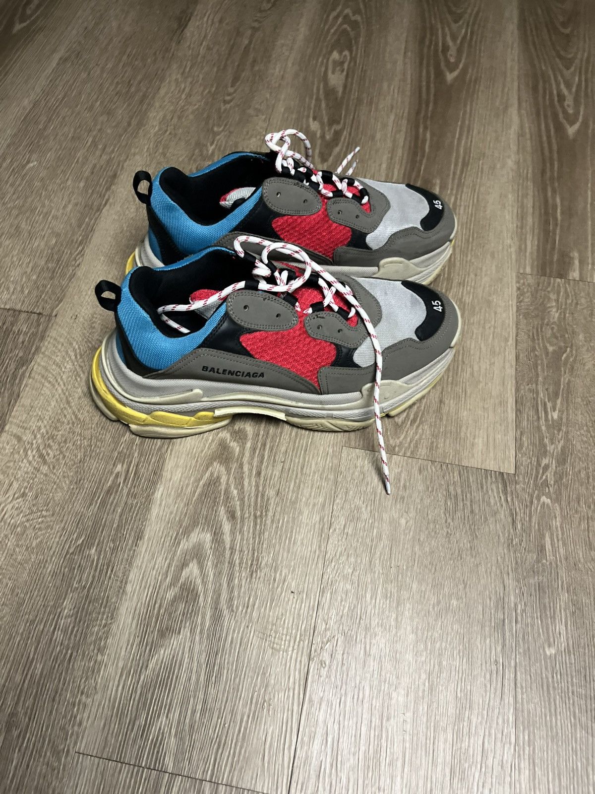 Balenciaga Balenciaga Triple S Sneakers – Size 45 (US 12) Size US 12 / EU 45 - 2 Thumbnail