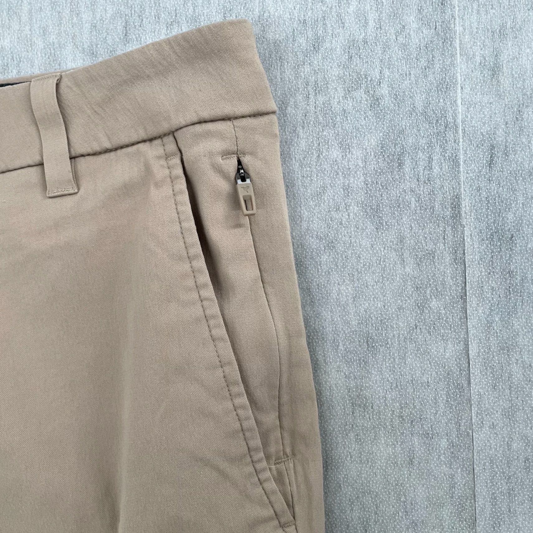 Vintage Birddogs Pants Adult 32 Brown Khakis Performance Casual Lightweight Stretch Mens Pants Size US 32 / EU 48 - 3 Thumbnail