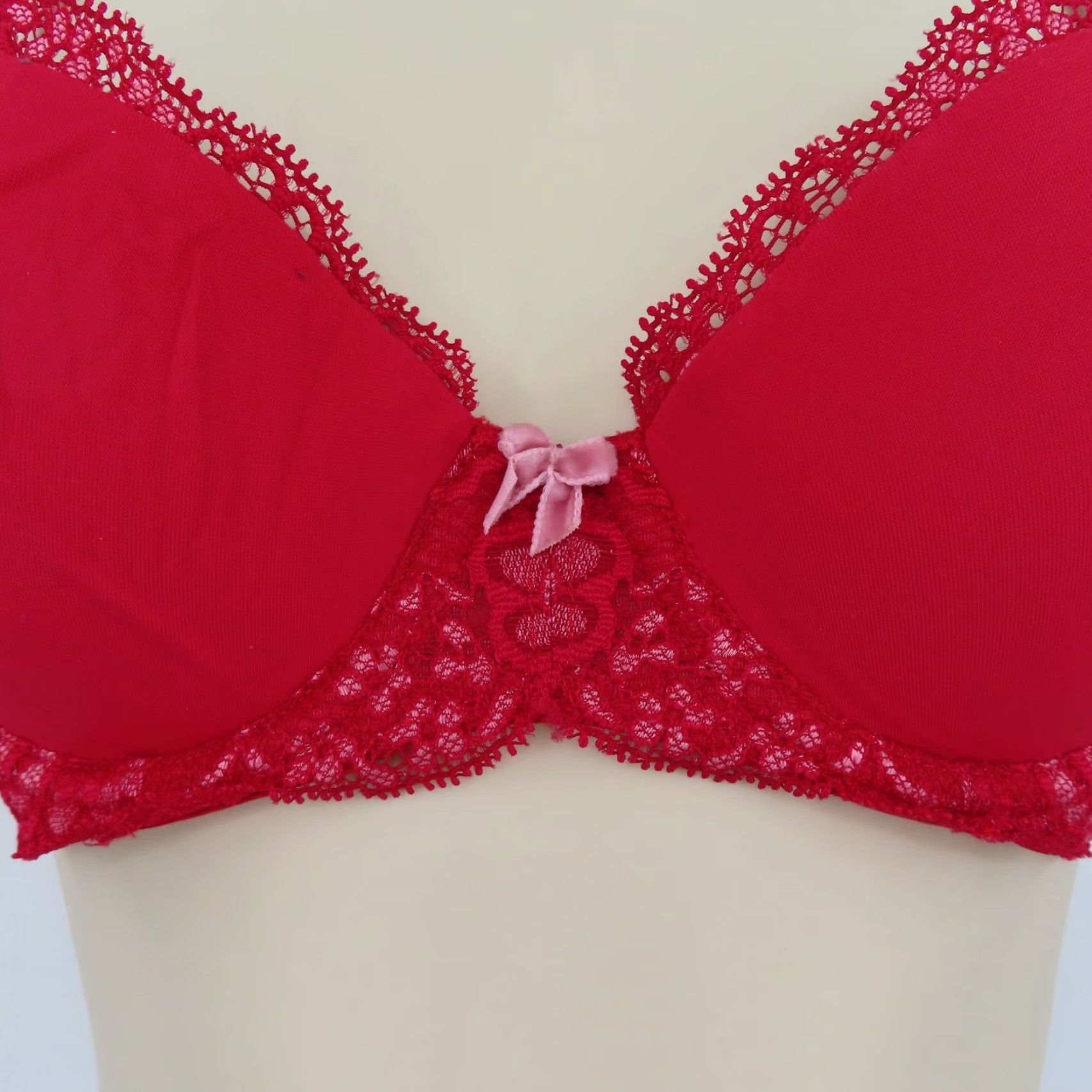 Victoria's Secret Victoria's Secret Dream Angels Demi Bra 32B Red Lace Padded Lined Underwire Demi 32B Womens Bra Size ONE SIZE - 3 Thumbnail