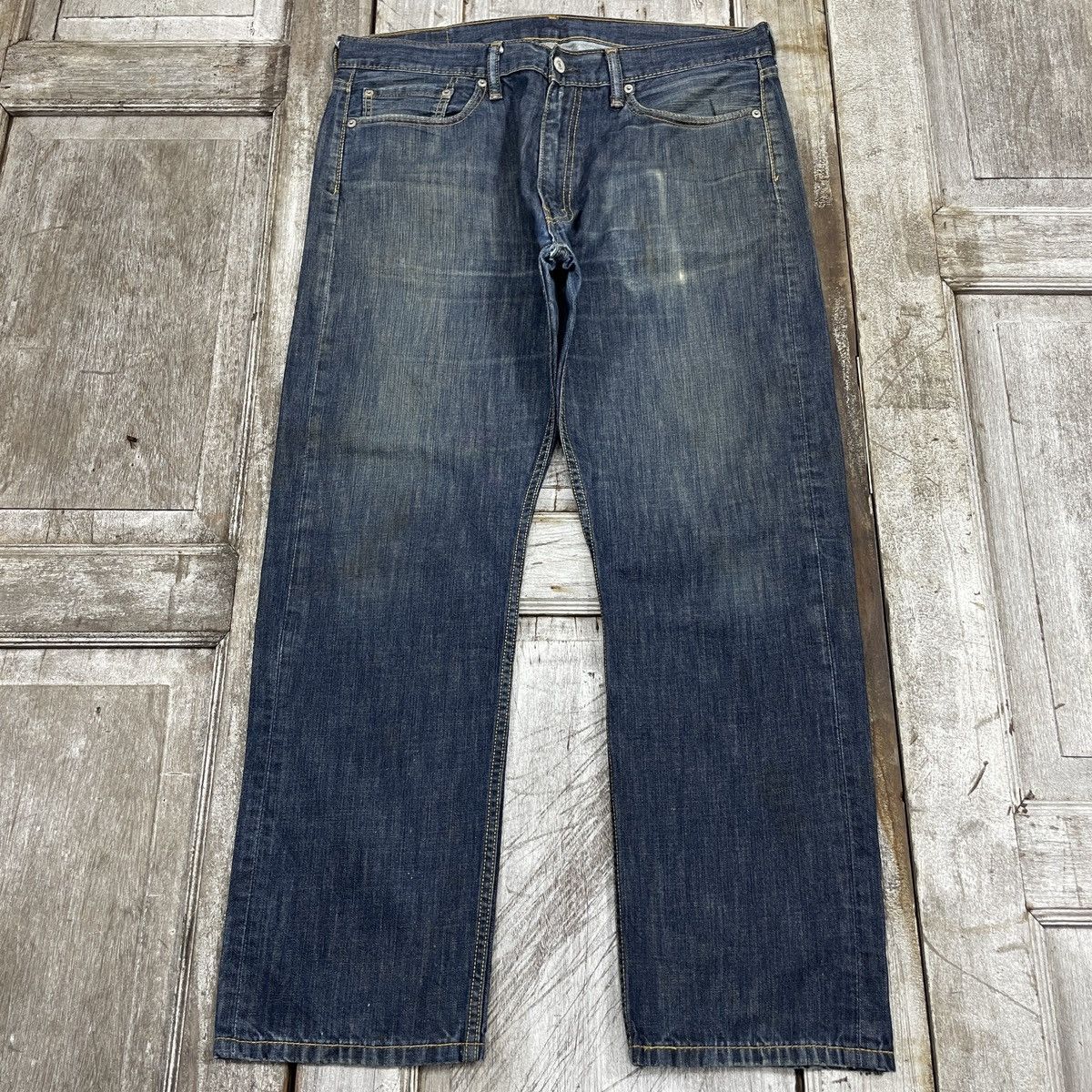 Levi's Vintage Levis 513 Faded Distressed Jeans WC202 Size US 36 / EU 52 - 1 Thumbnail