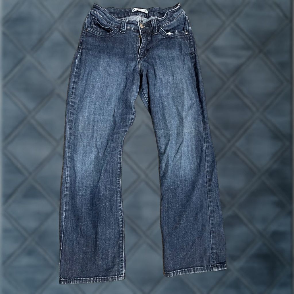 Lee Lee Jeans Women 26 Blue Denim Bootcut Slender Secret Low Rise 26x27 Slim Classic 5-Pocket Denim Jeans Size 26" / US 2 / IT 38 - 1 Thumbnail