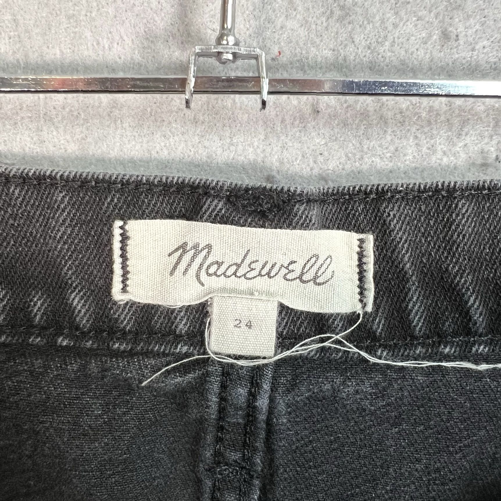 Madewell VINTAGE Madewell Skirt Women 24 Black Denim A-Line Mini Raw Hem 90s Punk Grunge Retro Pockets Womens Size 42" / US 20 - 5 Thumbnail