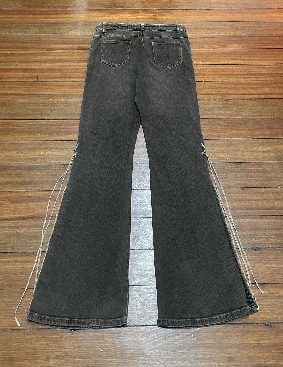 14th Addiction Rare Design Vintage Brand Lip Make Super Flared Jeans 1990s Size US 33 - 2 Thumbnail