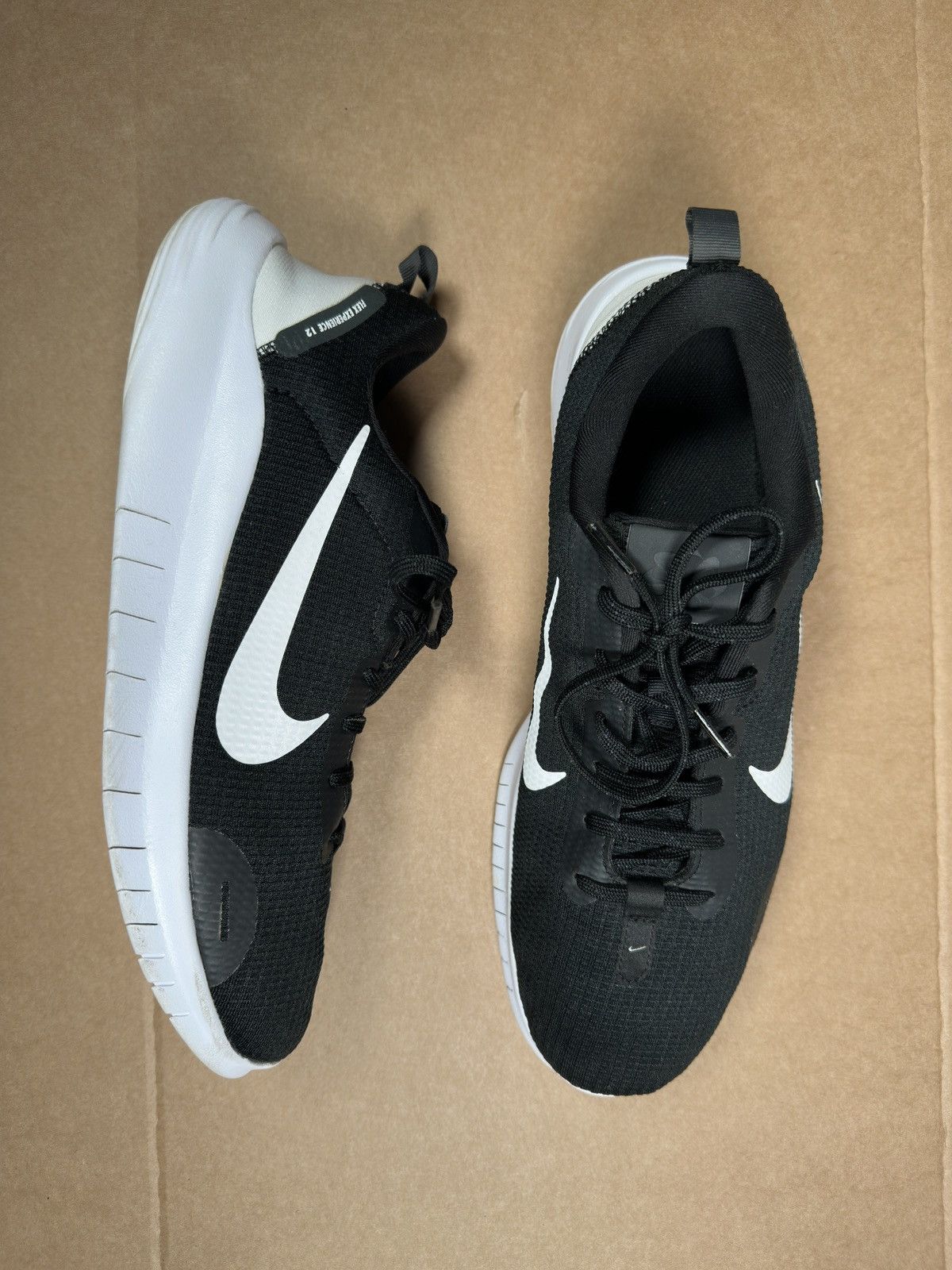 Nike Nike Flex Experience Run 11 Black White Trainers. Size US 11.5 / EU 44-45 - 8 Thumbnail