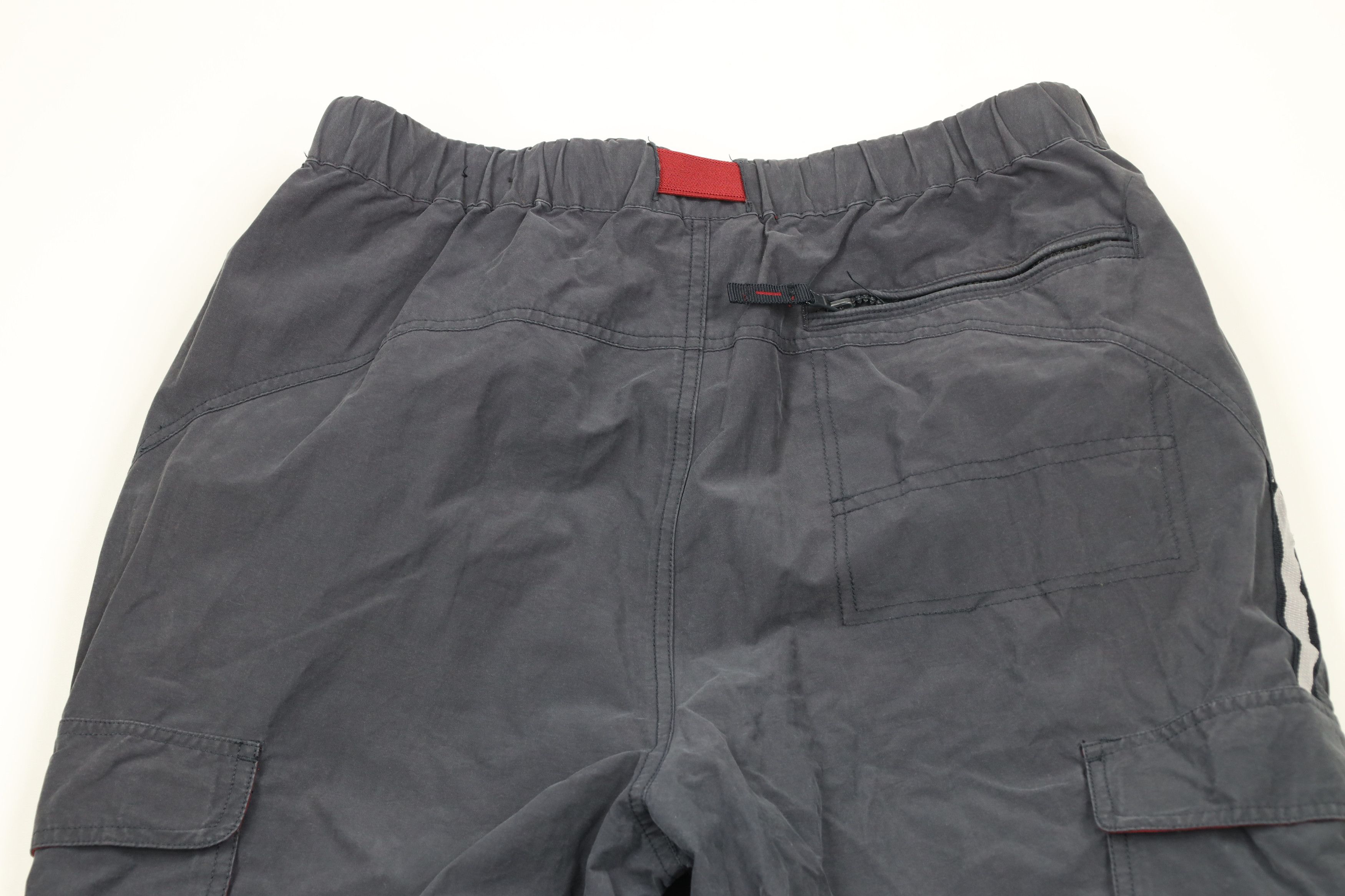 Vintage Vintage 90s Streetwear Leg Convertible Cargo Pants Shorts Size US 34 / EU 50 - 8 Thumbnail