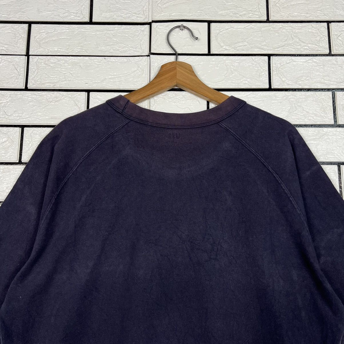 Uniqlo UNIQLO YALE University Big Logo T Shirt #4223-C192 Size US L / EU 52-54 / 3 - 13 Thumbnail