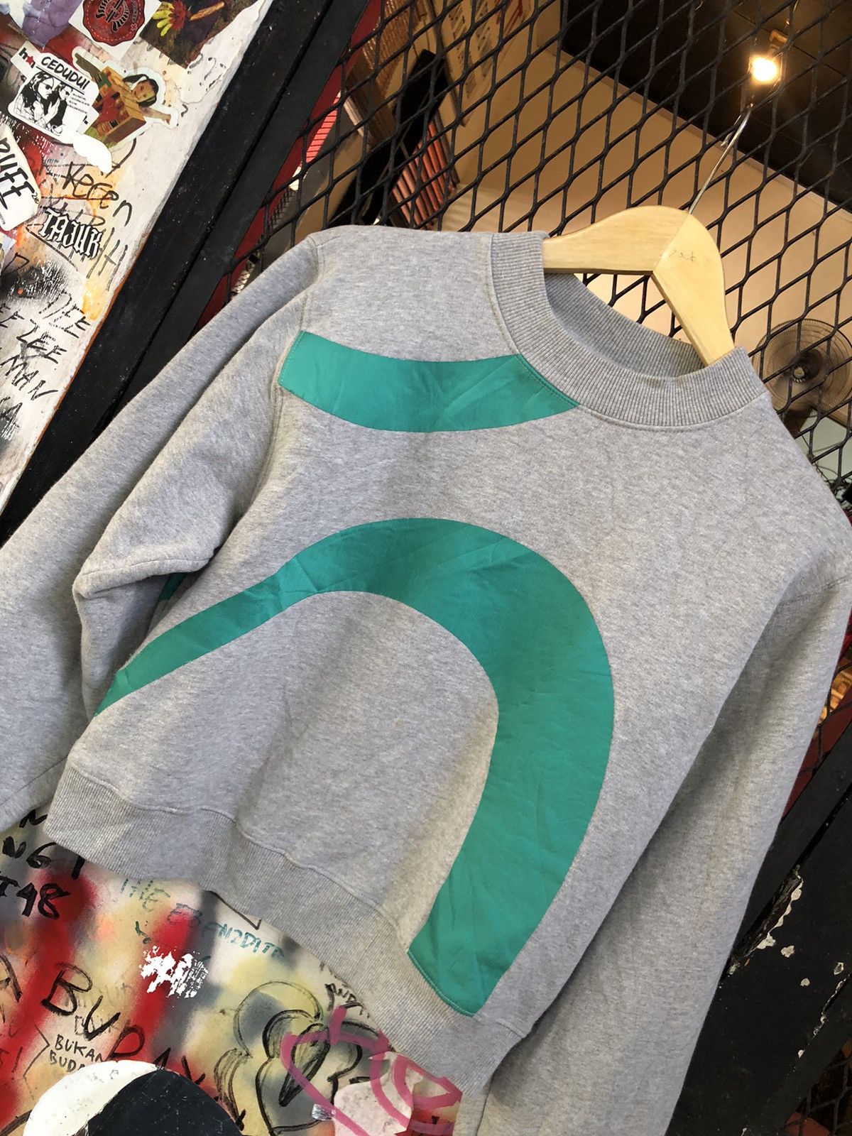 Acne Studios ACNE STUDIO “ BIRD APPLIQUE “ SWEATSHIRT Size XS / US 0-2 / IT 36-38 - 2 Thumbnail