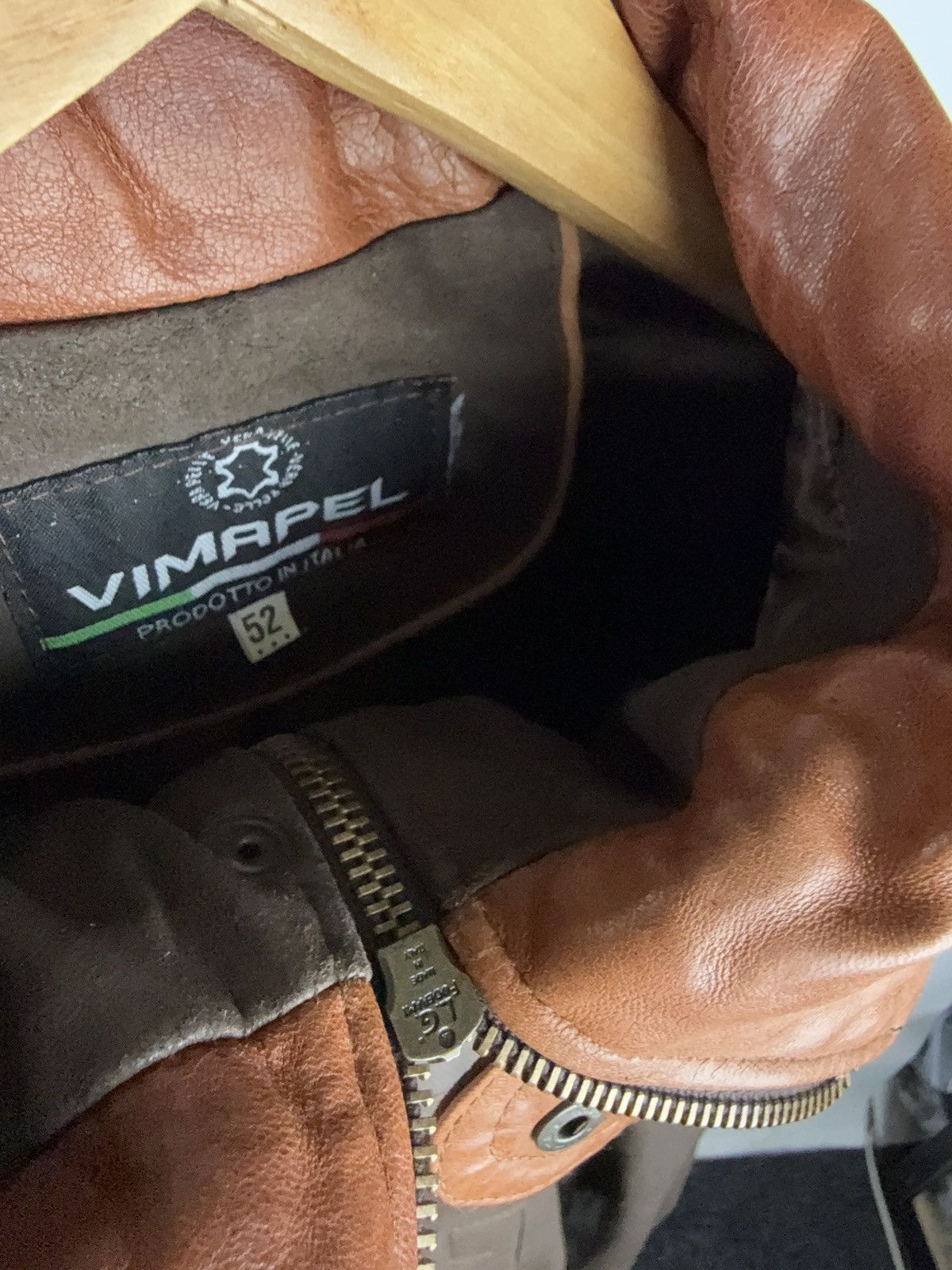 Other Vintage 90s VIMAPEL Leather Bomber Jacket Made in Italy 52 Size US L / EU 52-54 / 3 - 4 Thumbnail