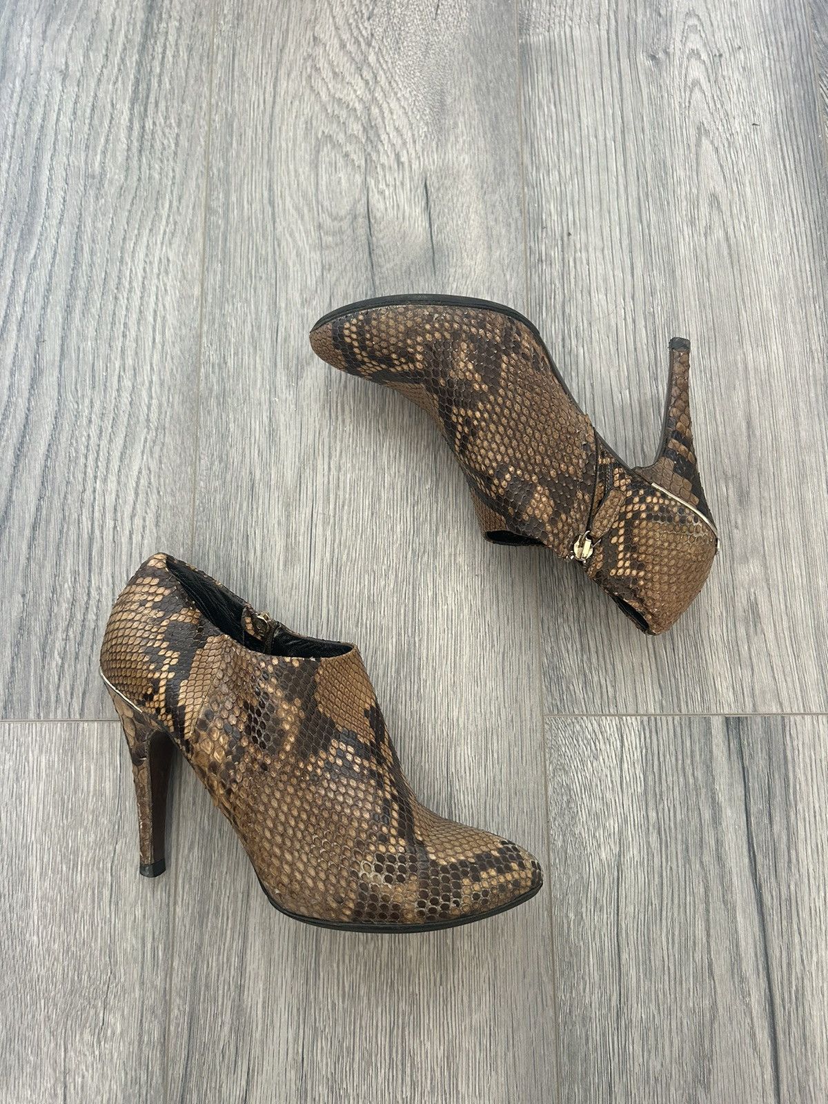 Gucci Gucci Tom Ford Era Python Leather Ankle Boots - Size 37 Size US 7 / IT 37 - 1 Thumbnail
