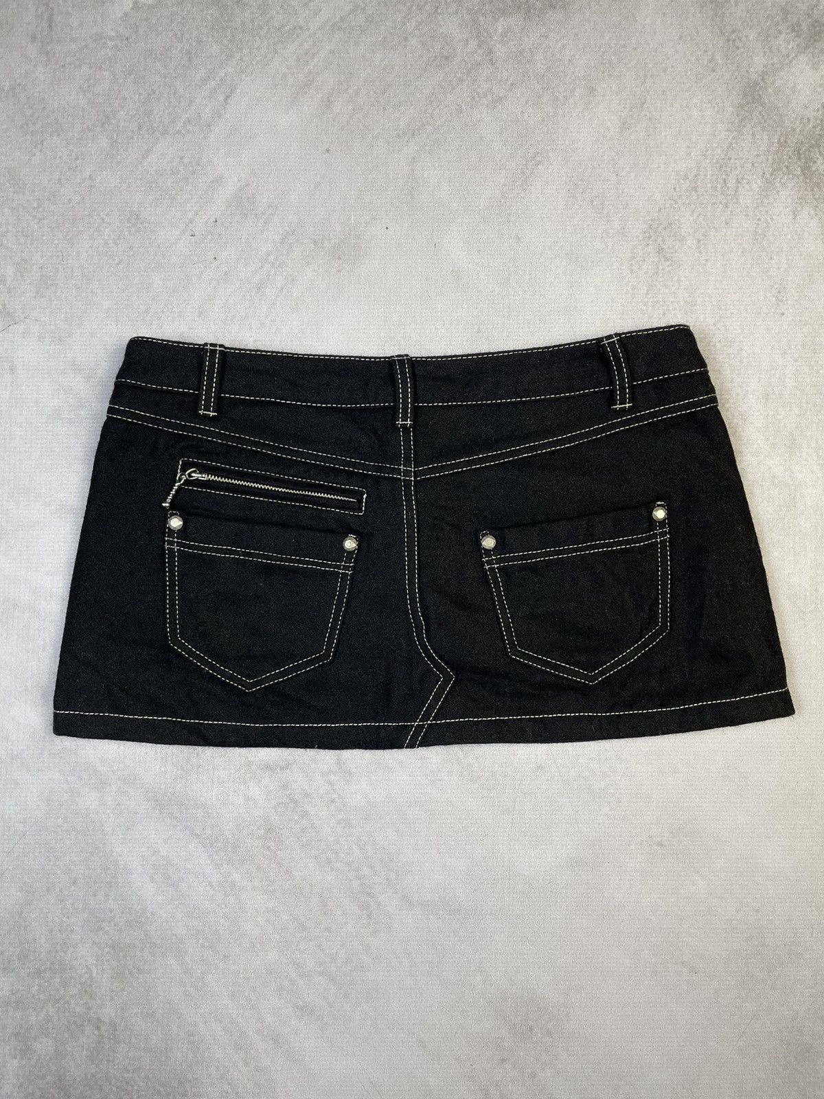 Japanese Brand 2000s Spiral Girl Lips Wool Felt Micro Skirt Size 28" / US 6 / IT 42 - 8 Thumbnail