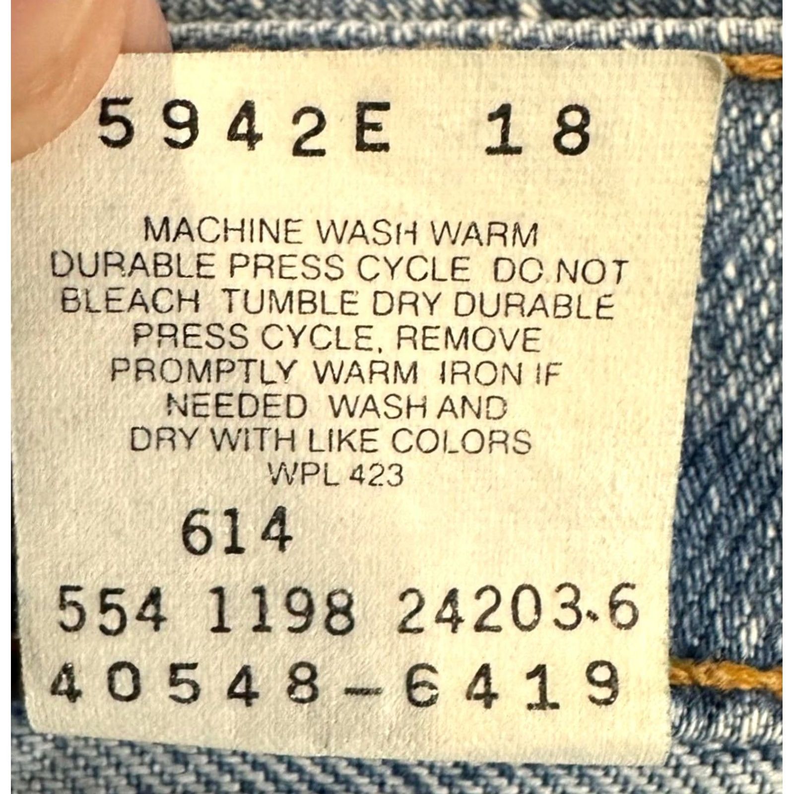 Levi's VINTAGE Levi's 540 Jeans Mens 40X32 Blue Relaxed Straight Fit Orange Tab USA Made Jeans Mens 40X32 Blue Relaxed Straight Orange Tab USA Made Size US 40 / EU 56 - 4 Thumbnail