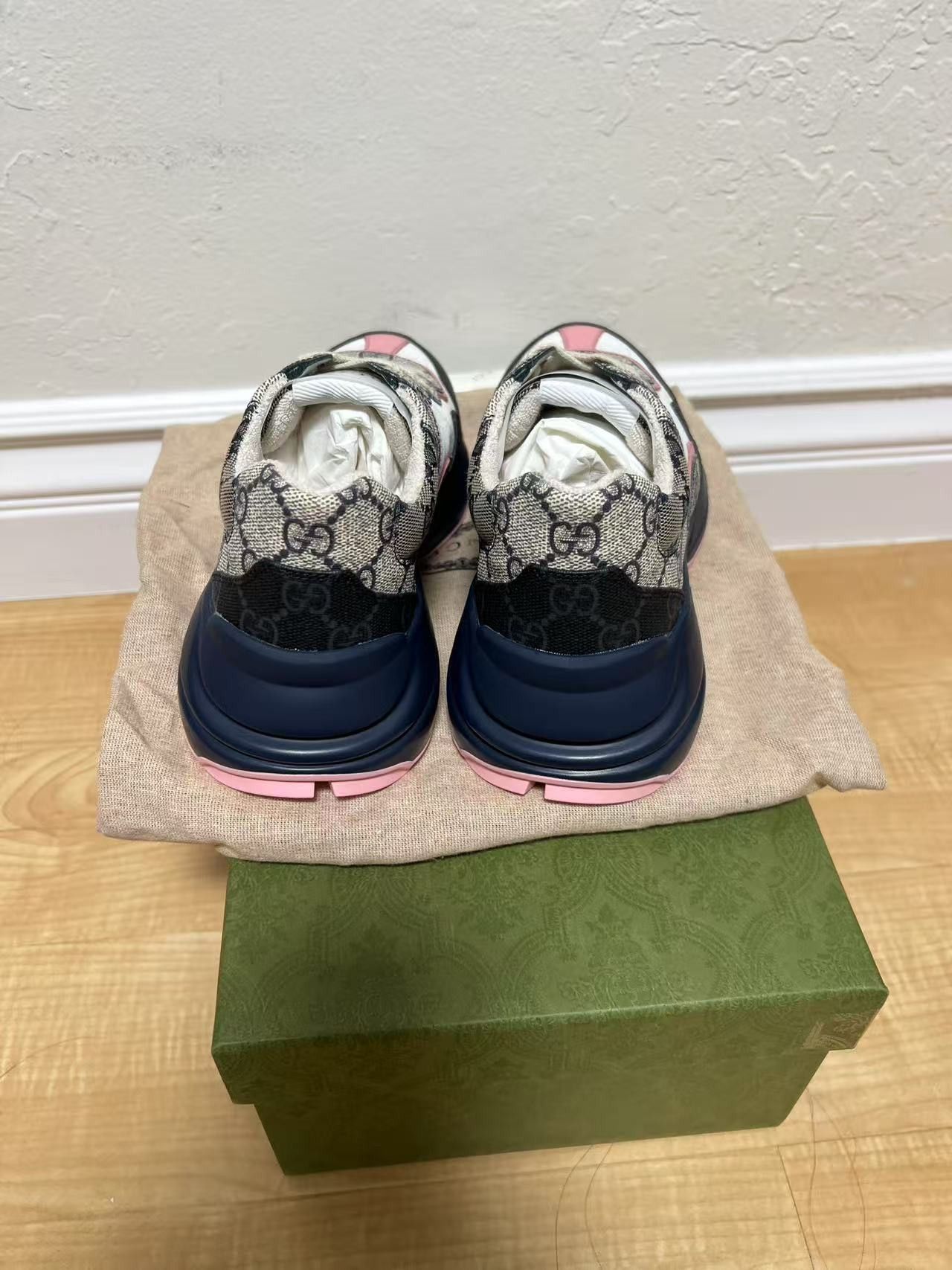 Gucci Gucci Rhyton Sneaker Beige Blue Monogram (Women's) Size US 6 / IT 36 - 4 Thumbnail