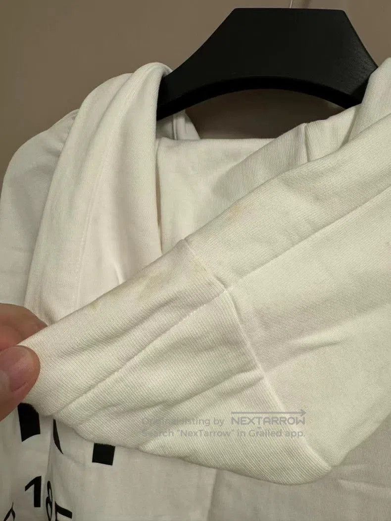 Burberry Burberry Logo Print White Hoodie. Size US S / EU 44-46 / 1 - 5 Thumbnail