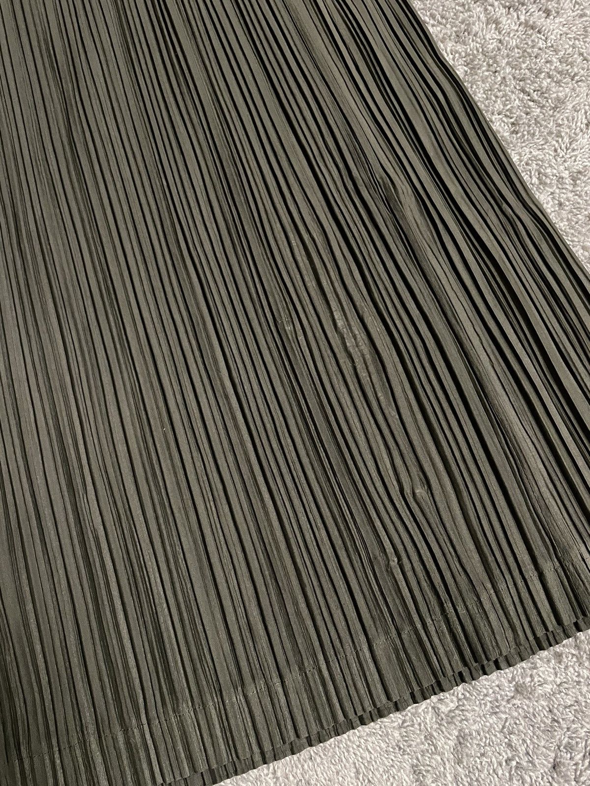 Issey Miyake Issey Miyake Pleats Please Midi Skirt Size 32" / US 10 / IT 46 - 4 Thumbnail