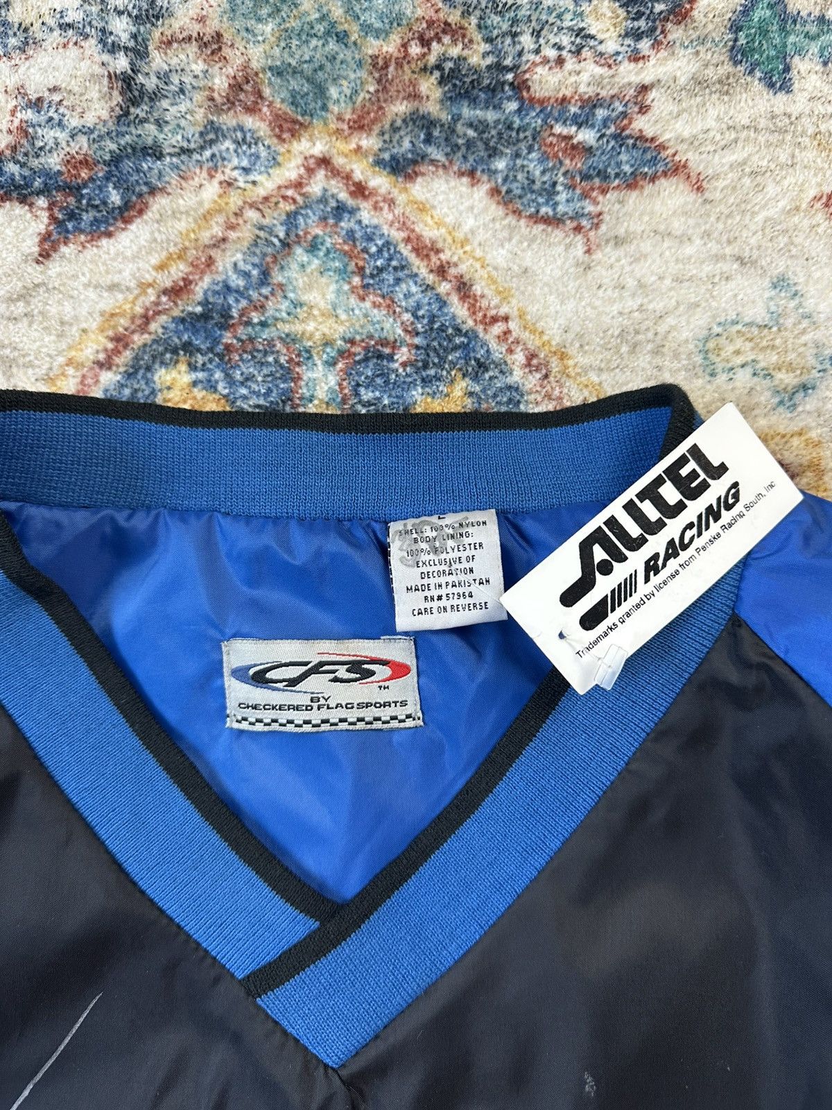 NASCAR NASCAR NWT Ryan Newman Autographed Pullover Light Jacket Size US L / EU 52-54 / 3 - 3 Thumbnail