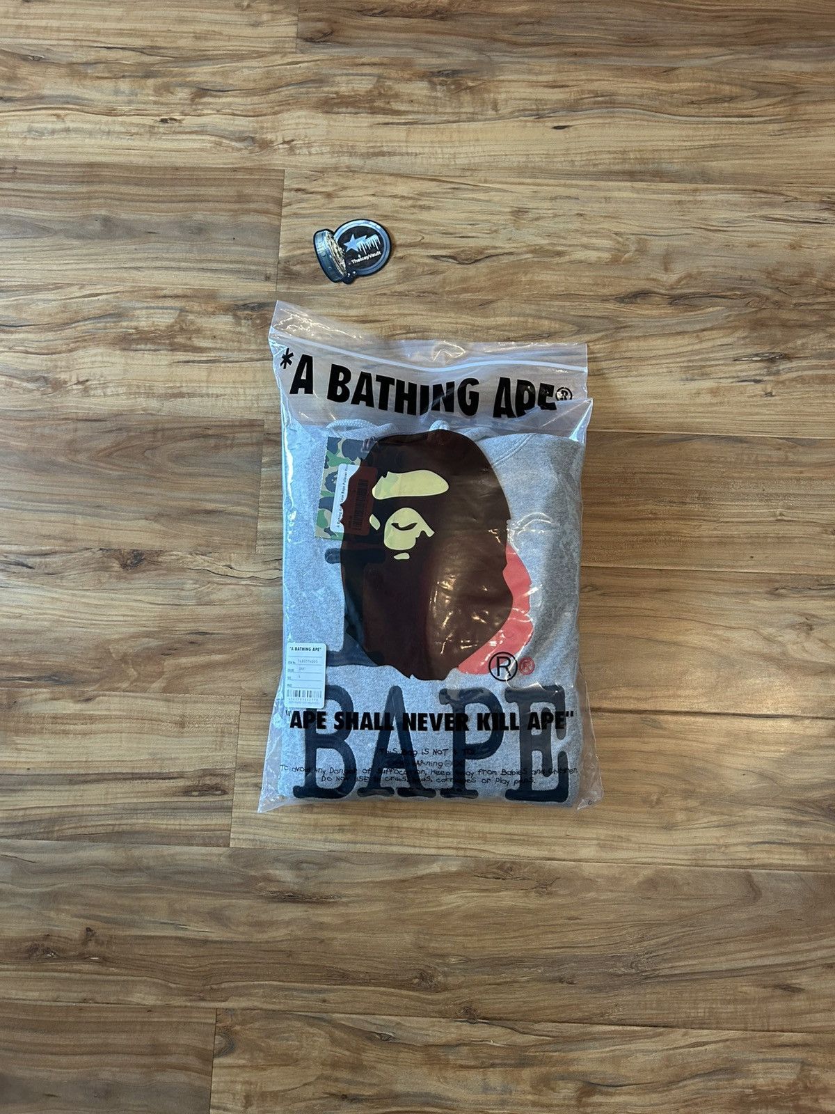 Bape NEW Bape I Love Bape Logo Pullover Hoodie Size US L / EU 52-54 / 3 - 9 Thumbnail