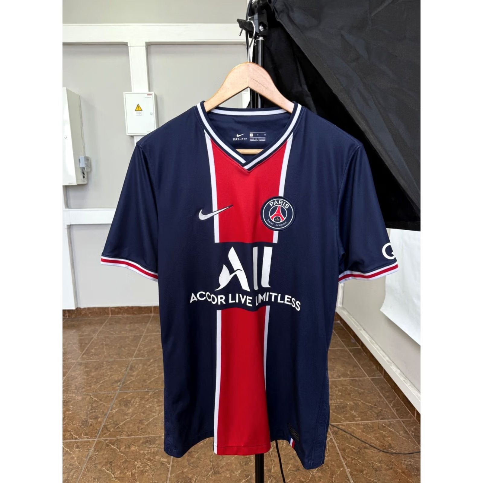 Nike Nike PSG Paris Saint Germain Soccer Jerseys Shirt M Dark Blue Size US M / EU 48-50 / 2 - 2 Thumbnail